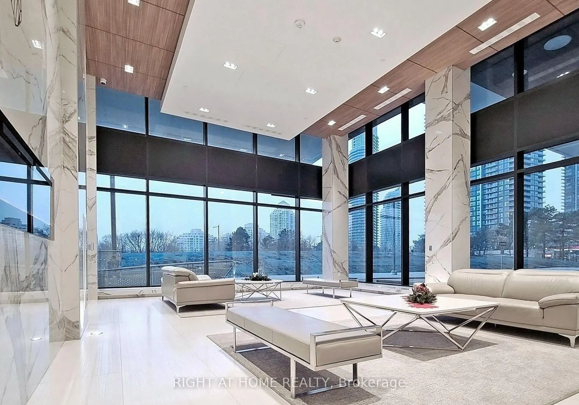 30 Shore Breeze Drive, #3415