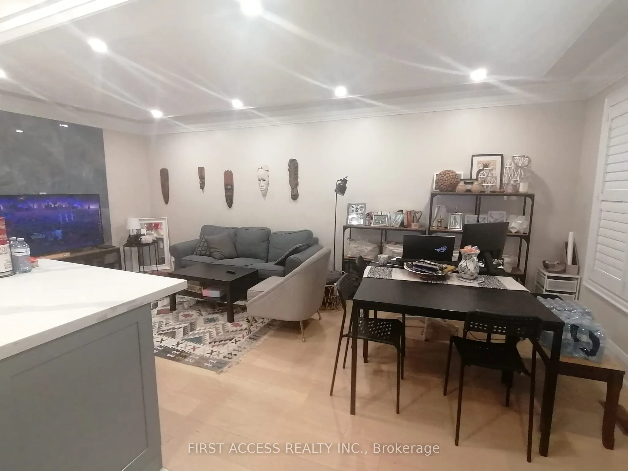 15 Chartwell Road, #Main