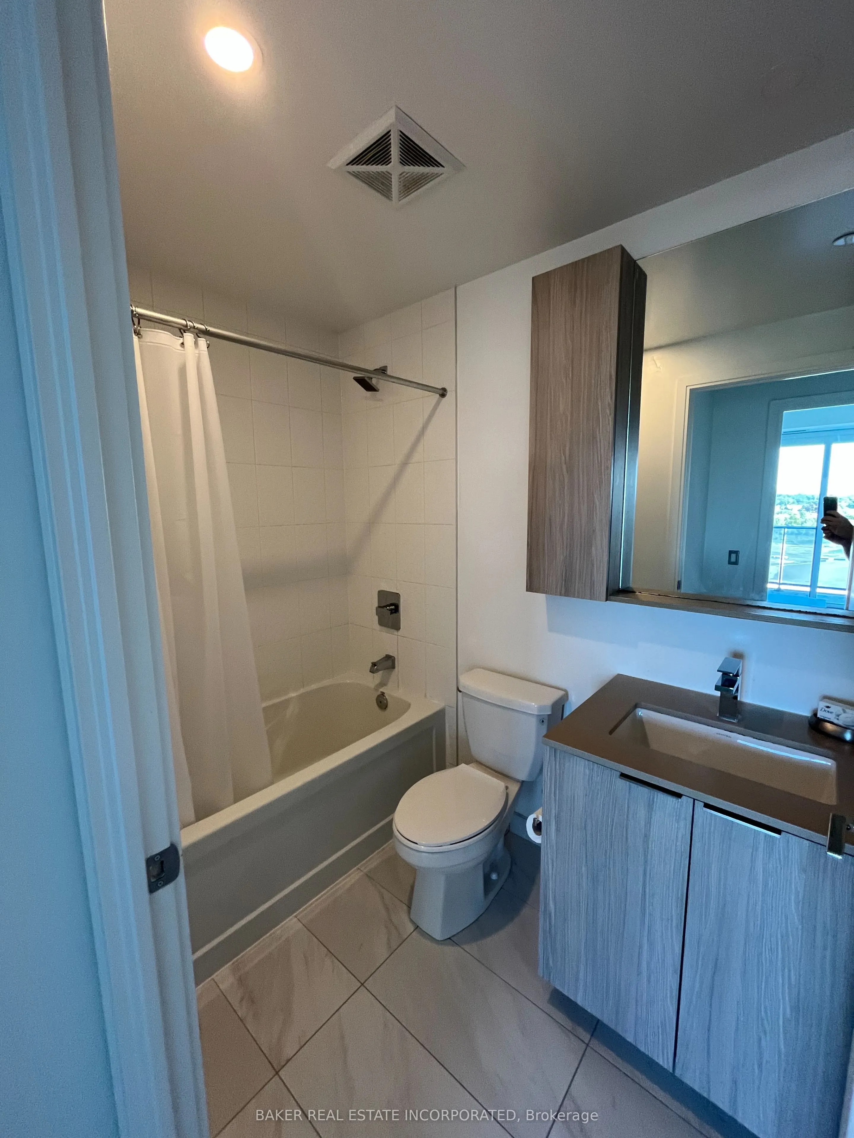 70 Annie Craig Drive, #910