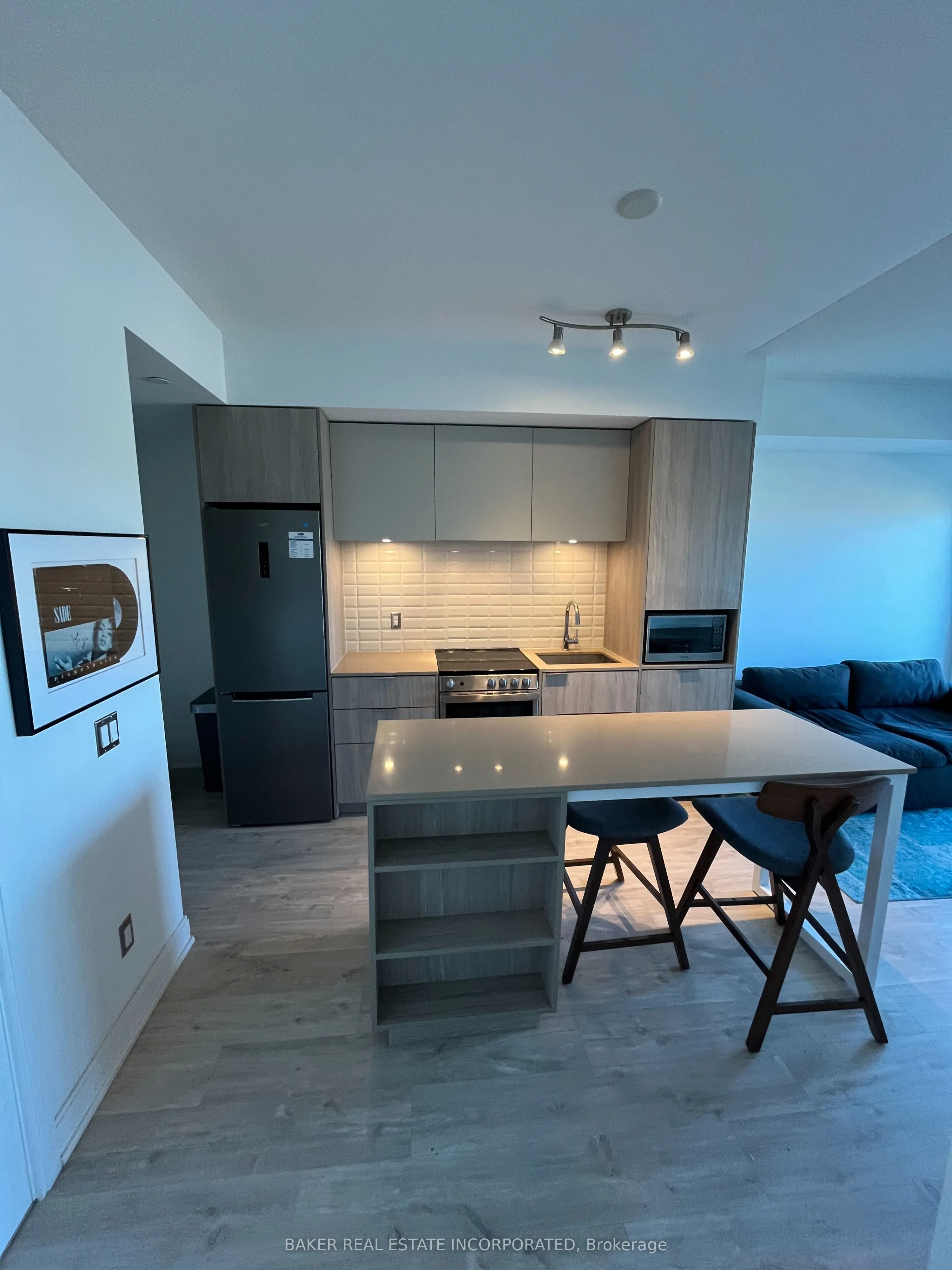 70 Annie Craig Drive, #910