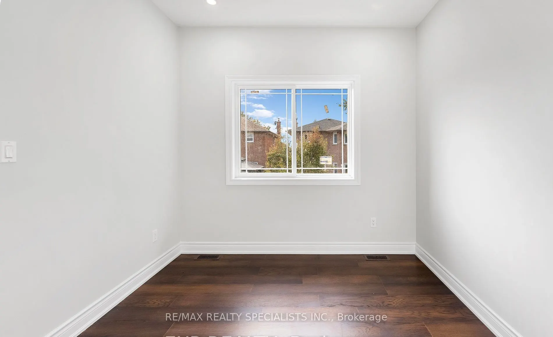 659 Roselaire Trail, #4