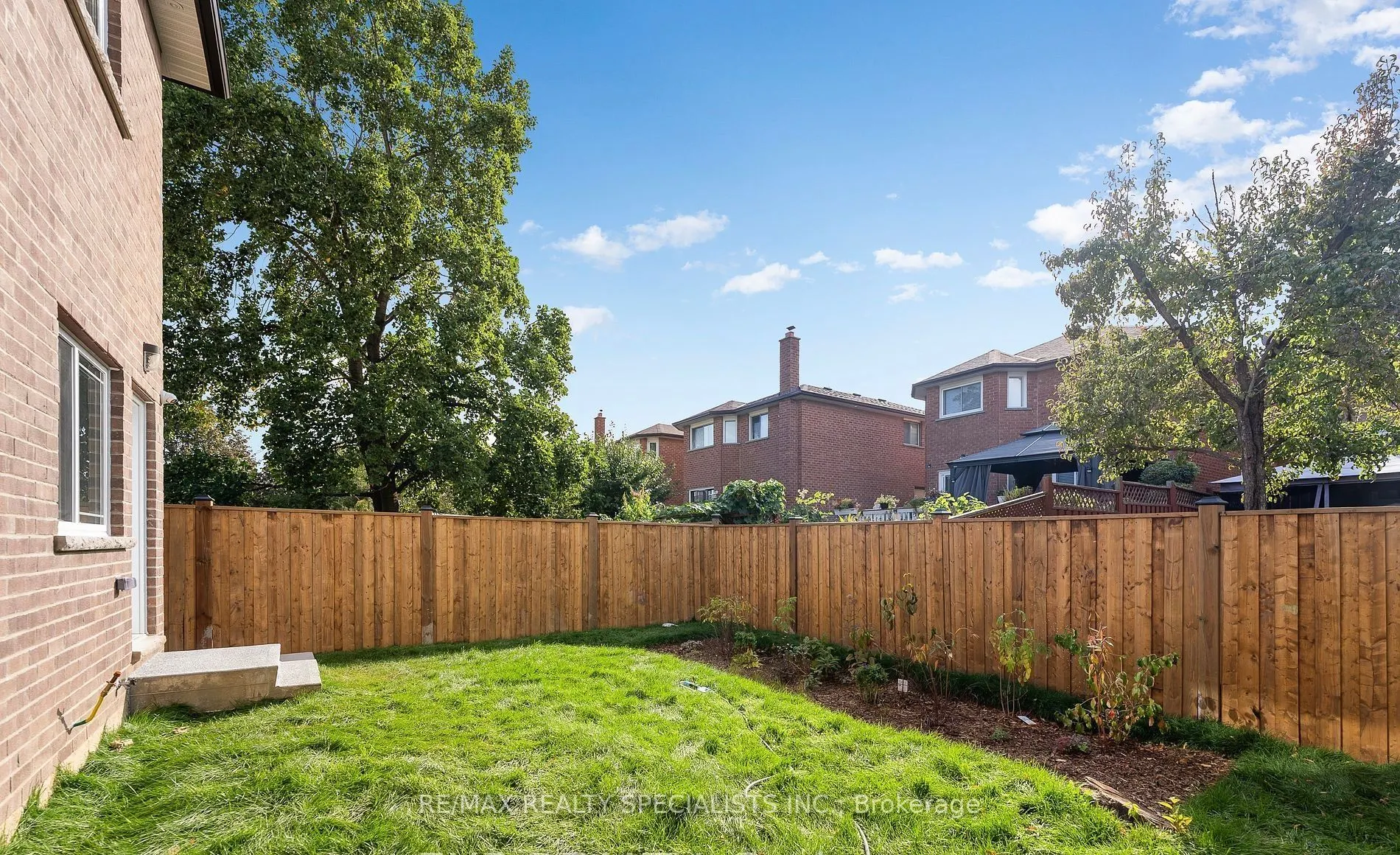 659 Roselaire Trail, #4
