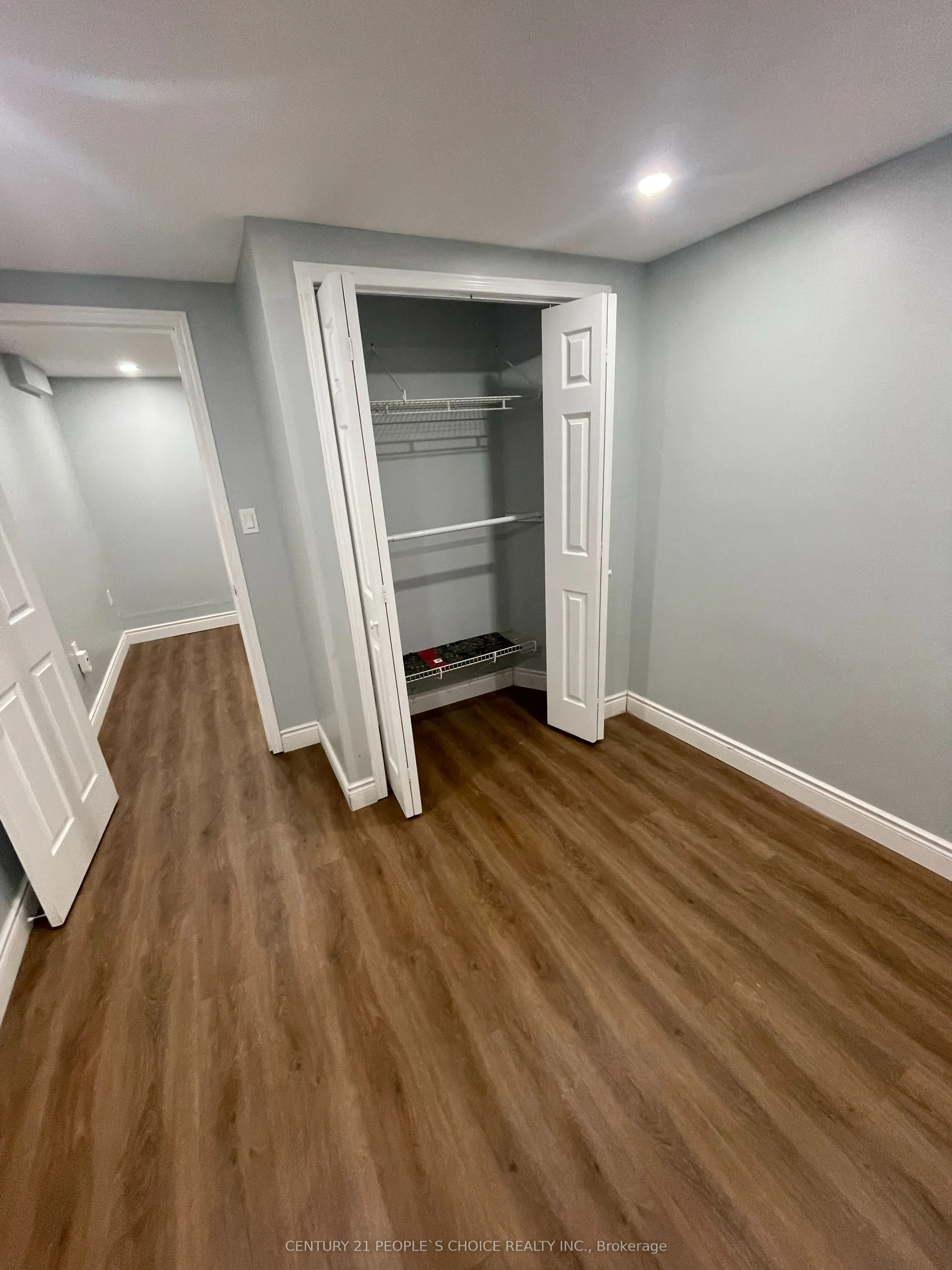 169 Willow Park Drive, #Lower