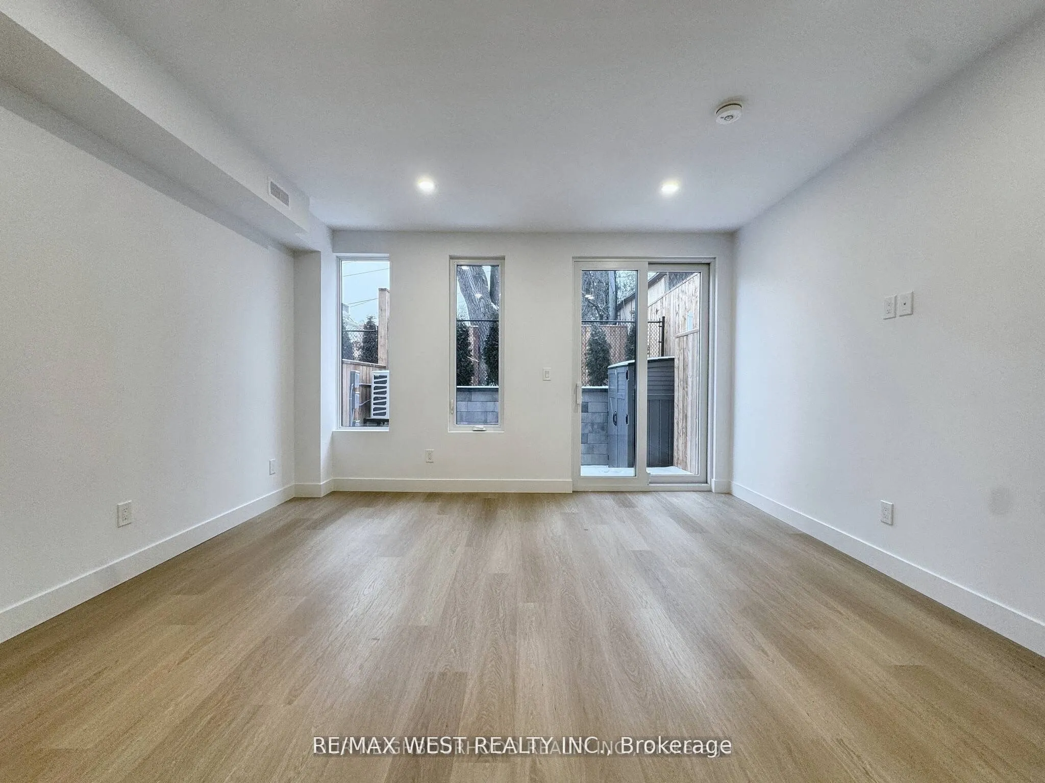 47 Morningside Avenue, #B