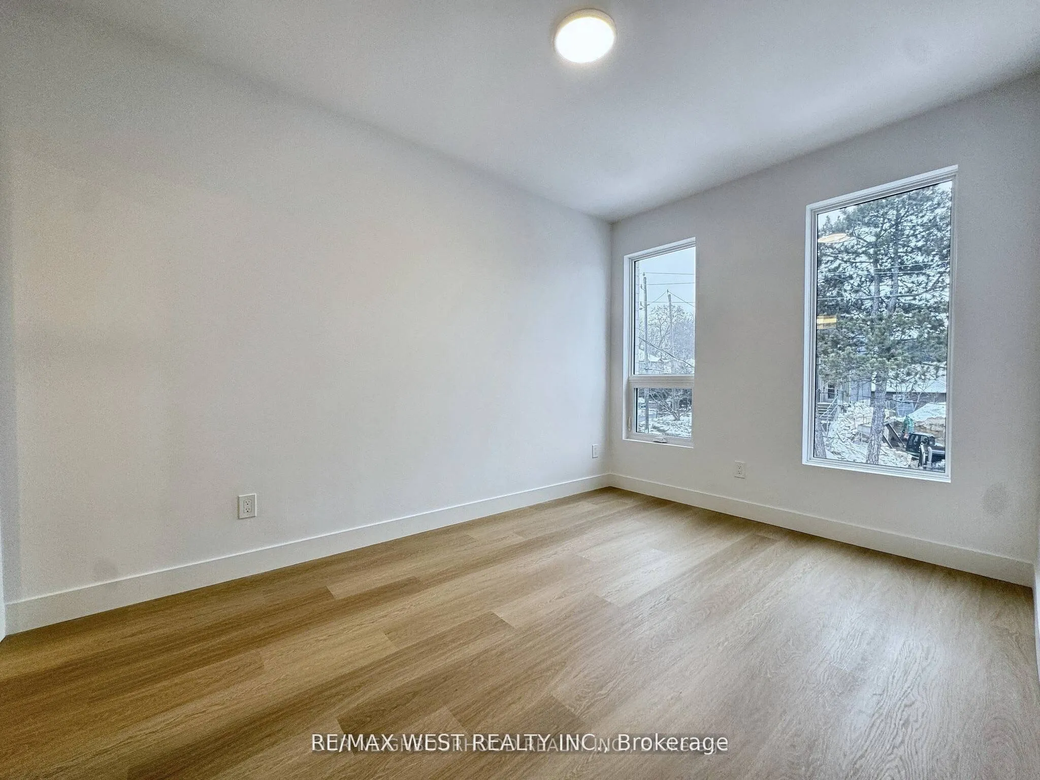 47 Morningside Avenue, #B