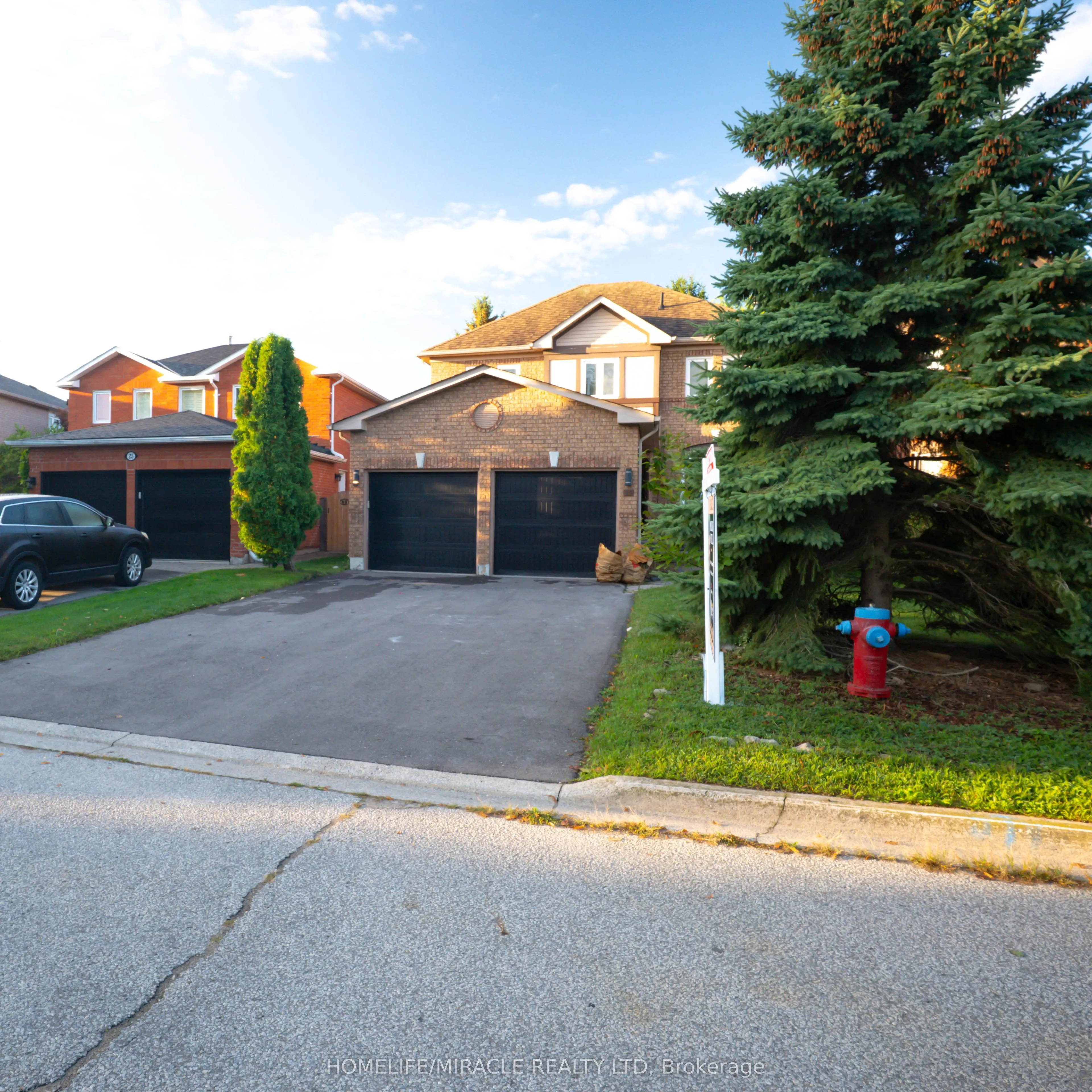 27 Killaloe Crescent