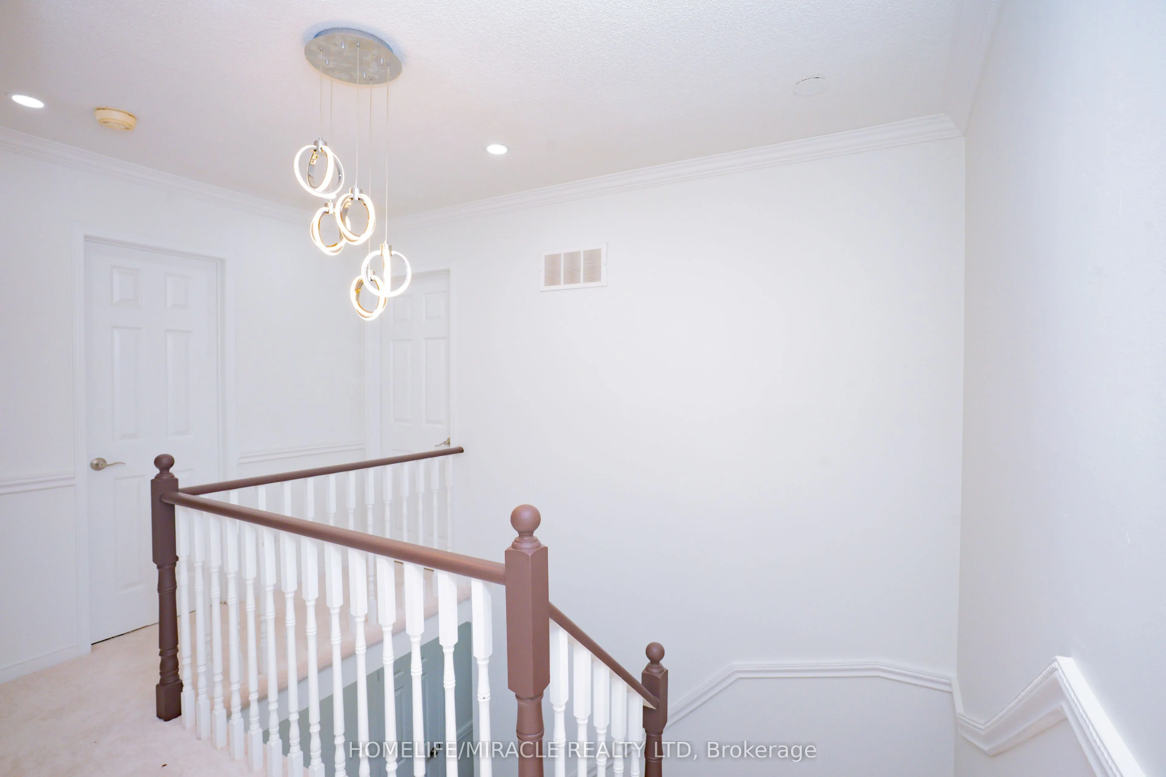 27 Killaloe Crescent