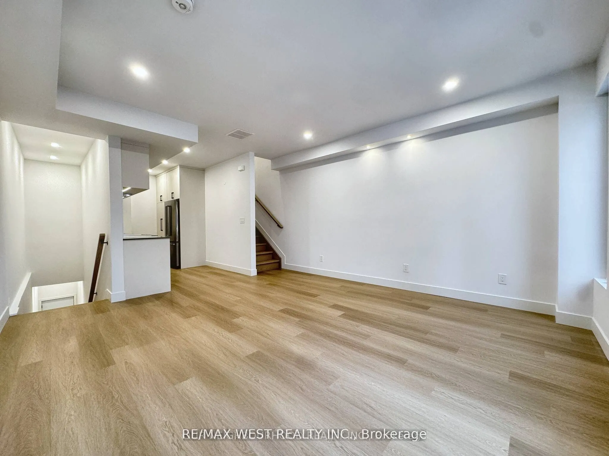 47 Morningside Avenue, #C