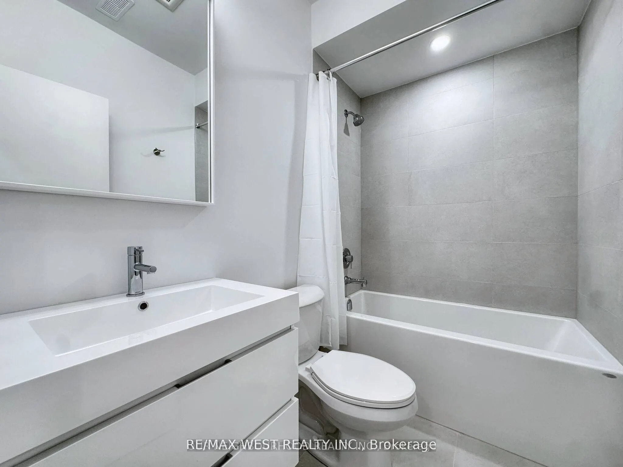 47 Morningside Avenue, #C
