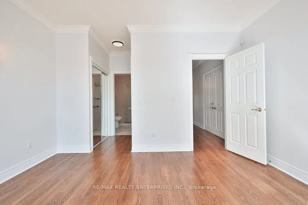 37 Castlegate Boulevard