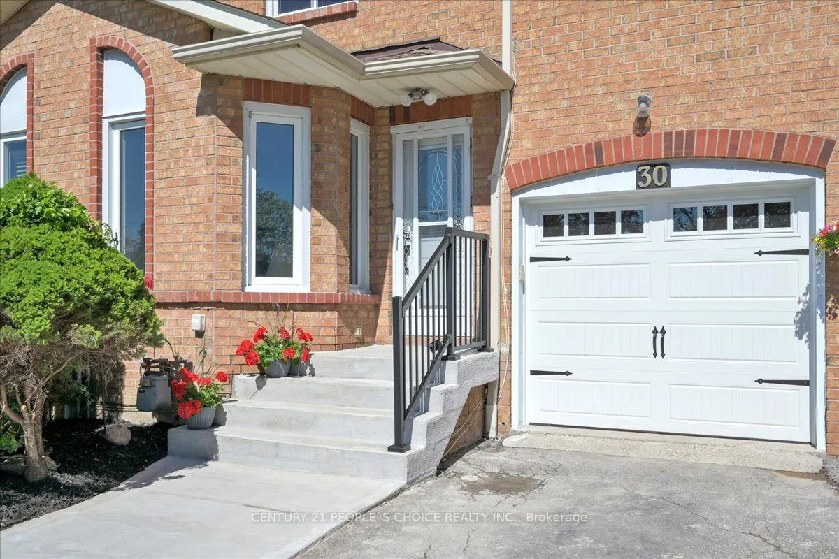 365 Tailfeather Crescent, #30
