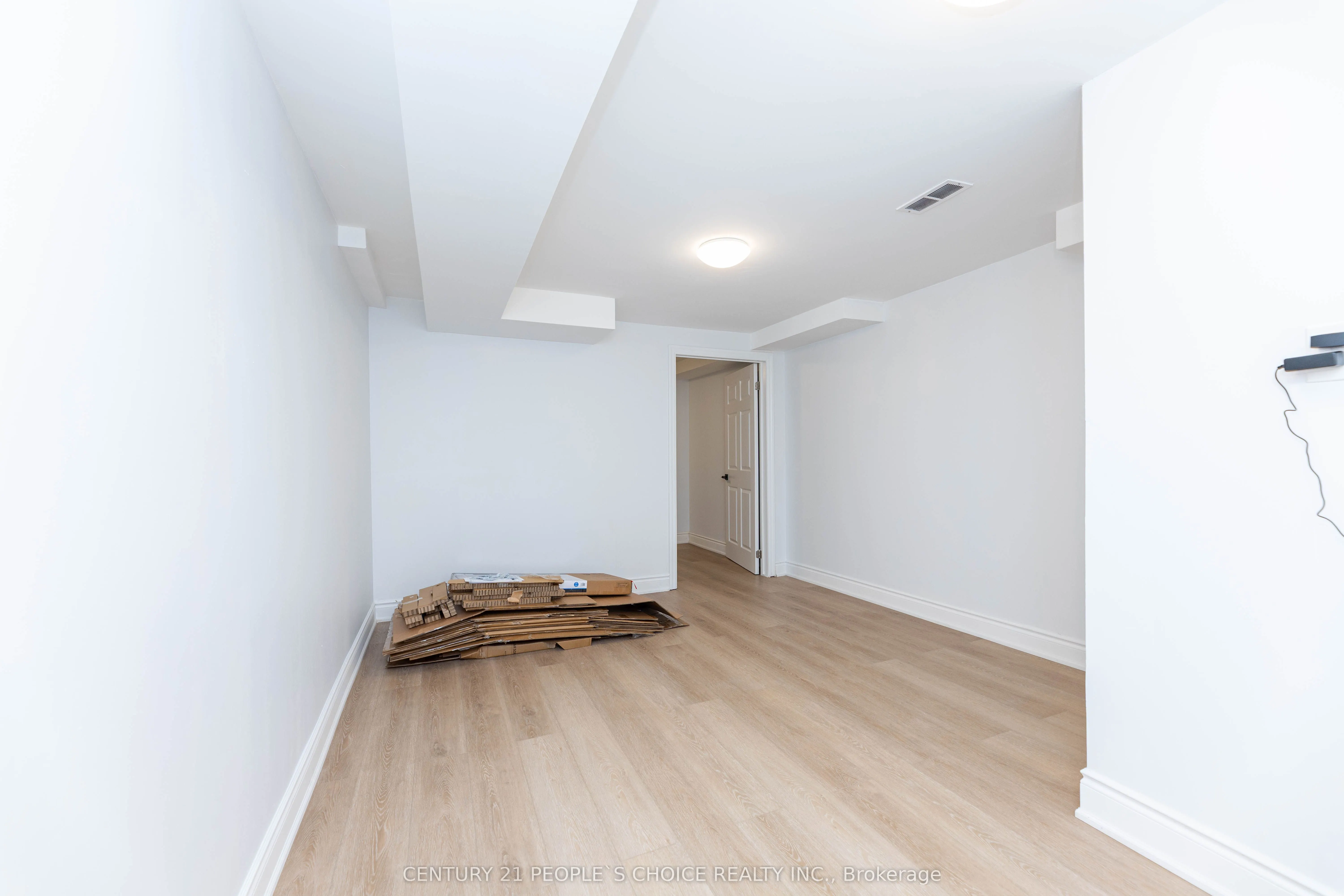 365 Tailfeather Crescent, #30