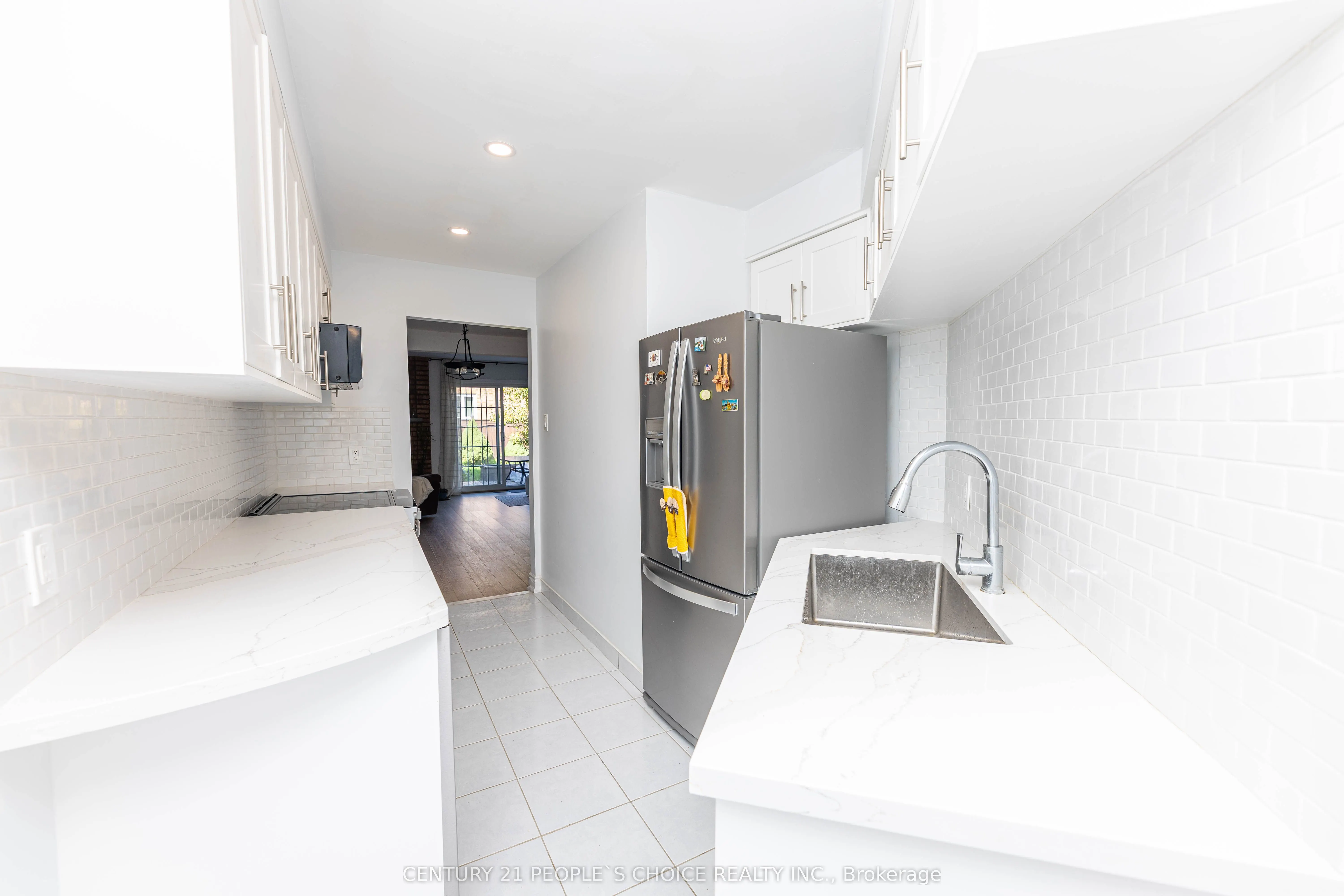 365 Tailfeather Crescent, #30