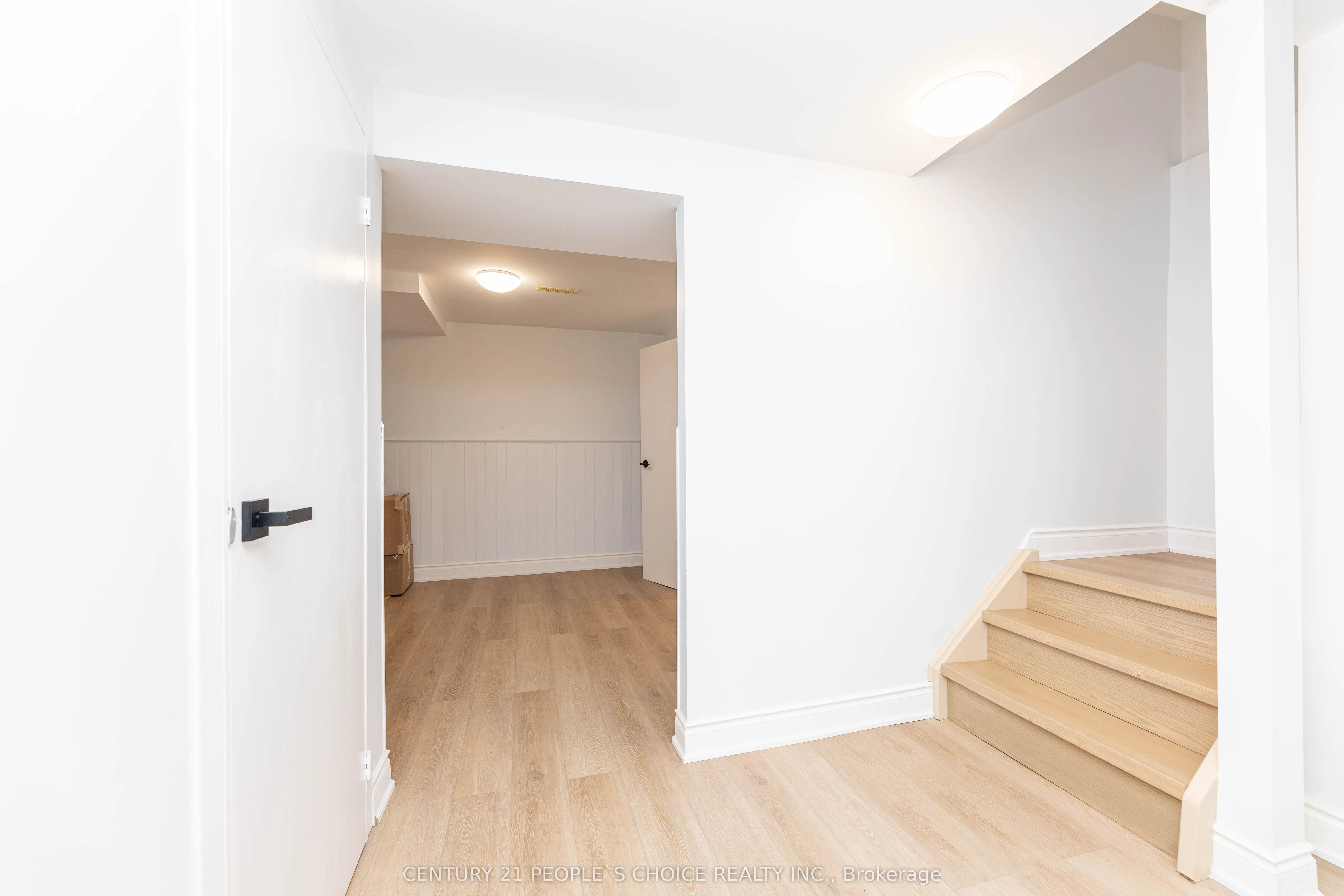 365 Tailfeather Crescent, #30