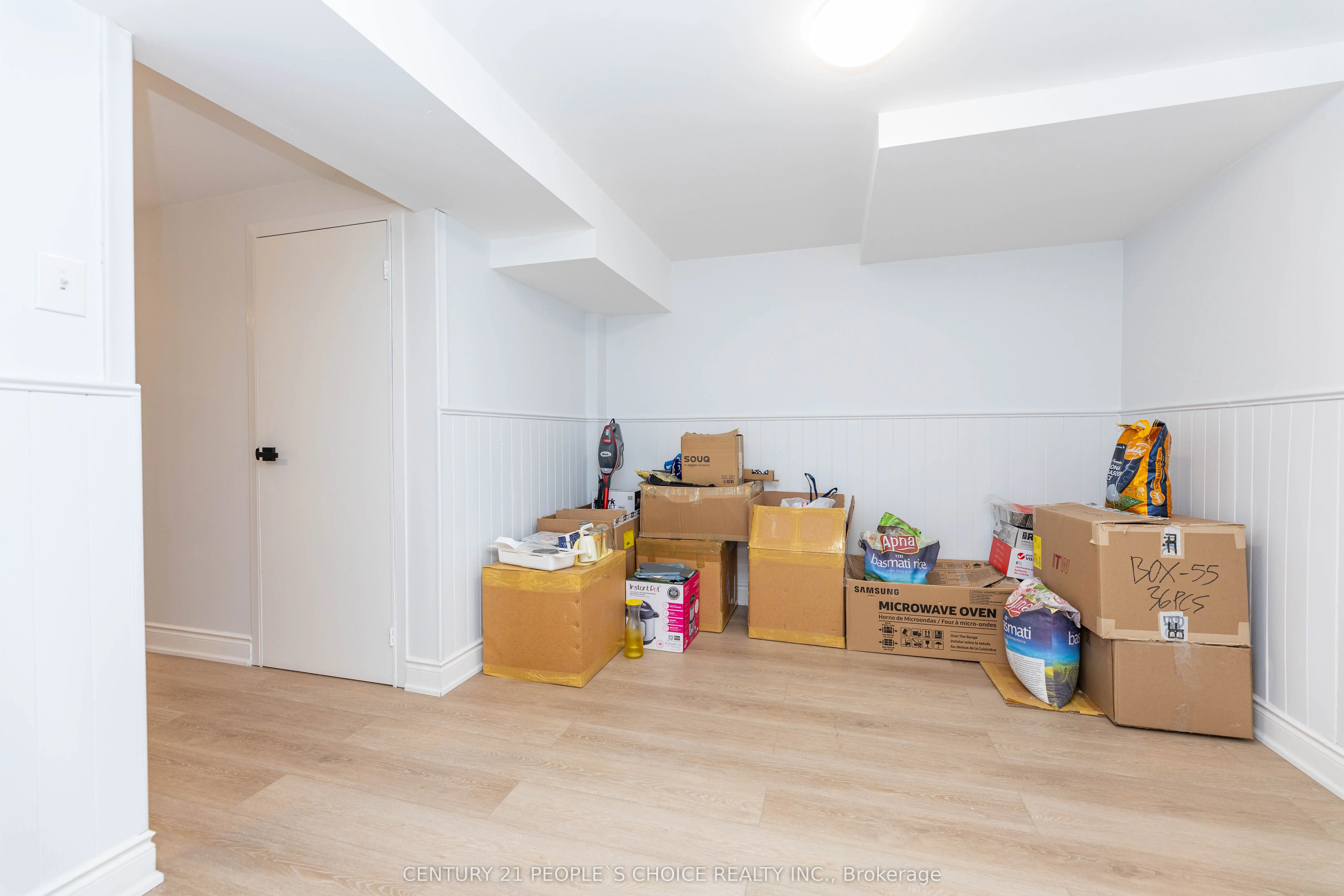 365 Tailfeather Crescent, #30