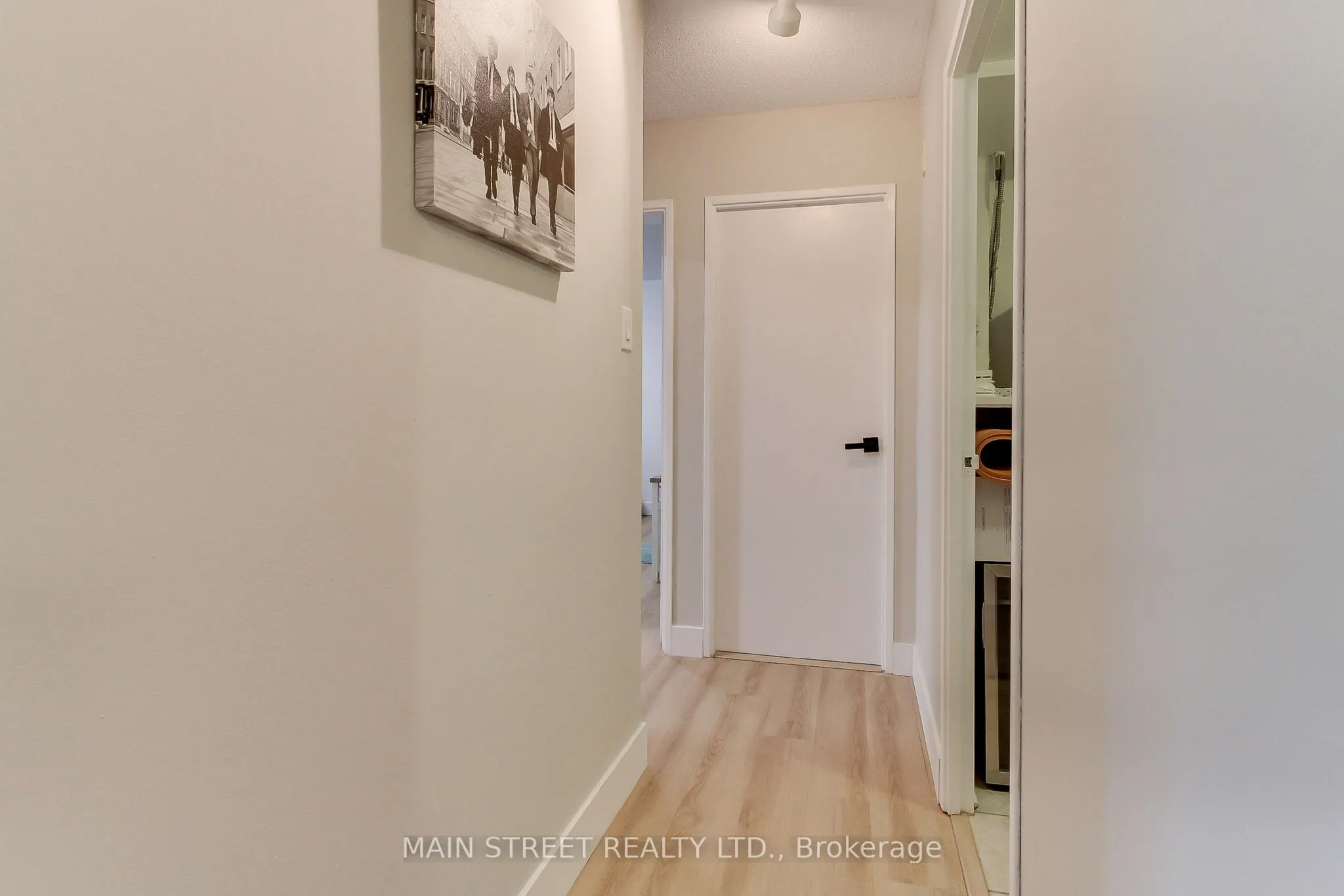 355 Rathburn Road E, #307