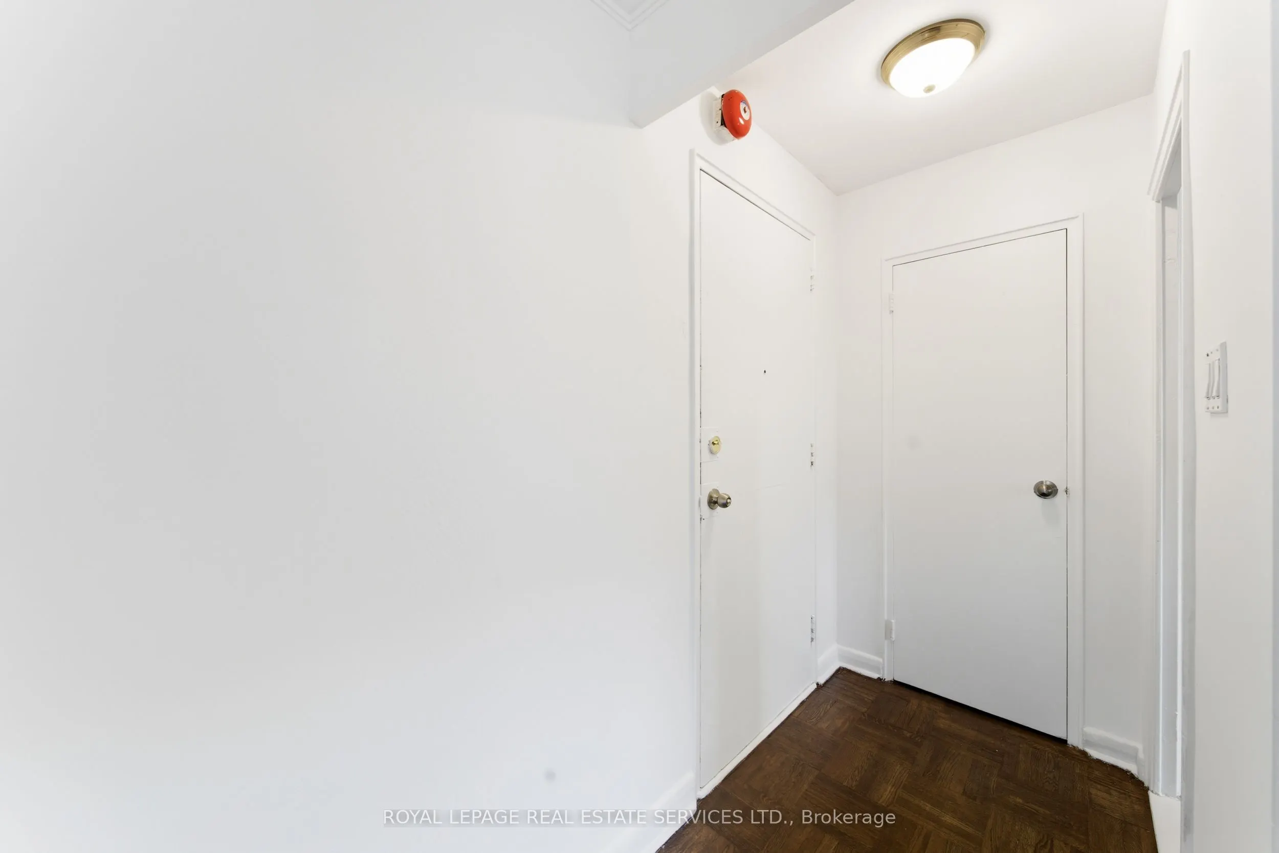 167 Stephen Drive, #207