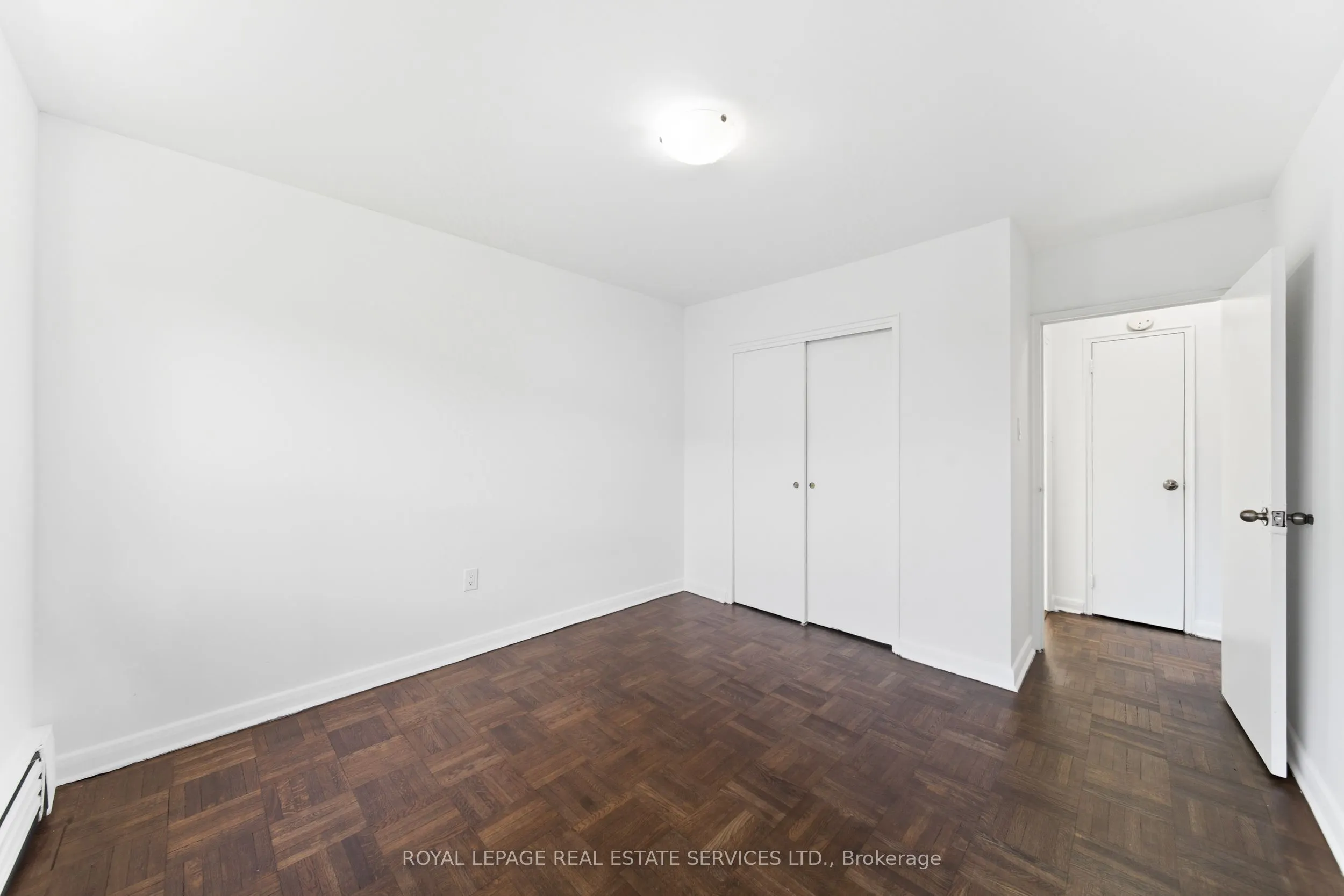 167 Stephen Drive, #207