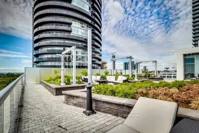 80 Marine Parade Drive, #7