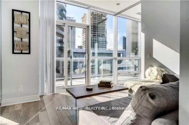 80 Marine Parade Drive, #7