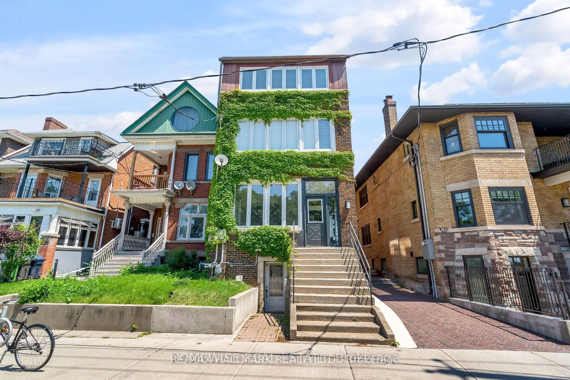 1542 King Street W, #1