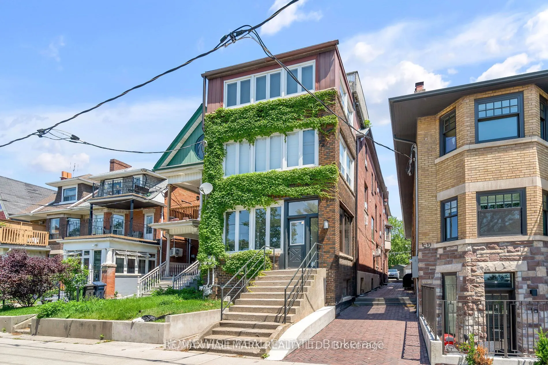 1542 King Street W, #1