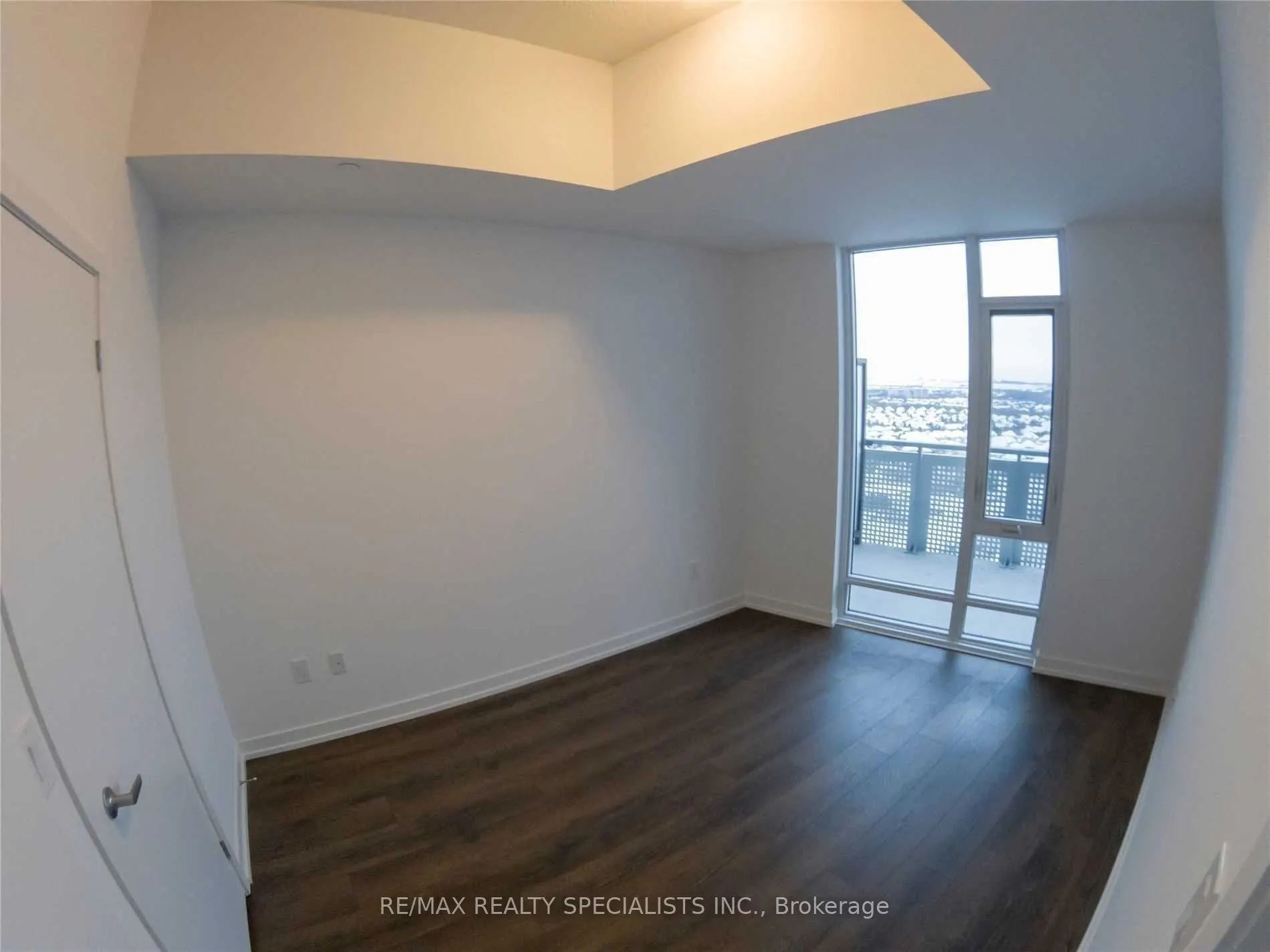 2520 Eglinton Avenue W, #1407