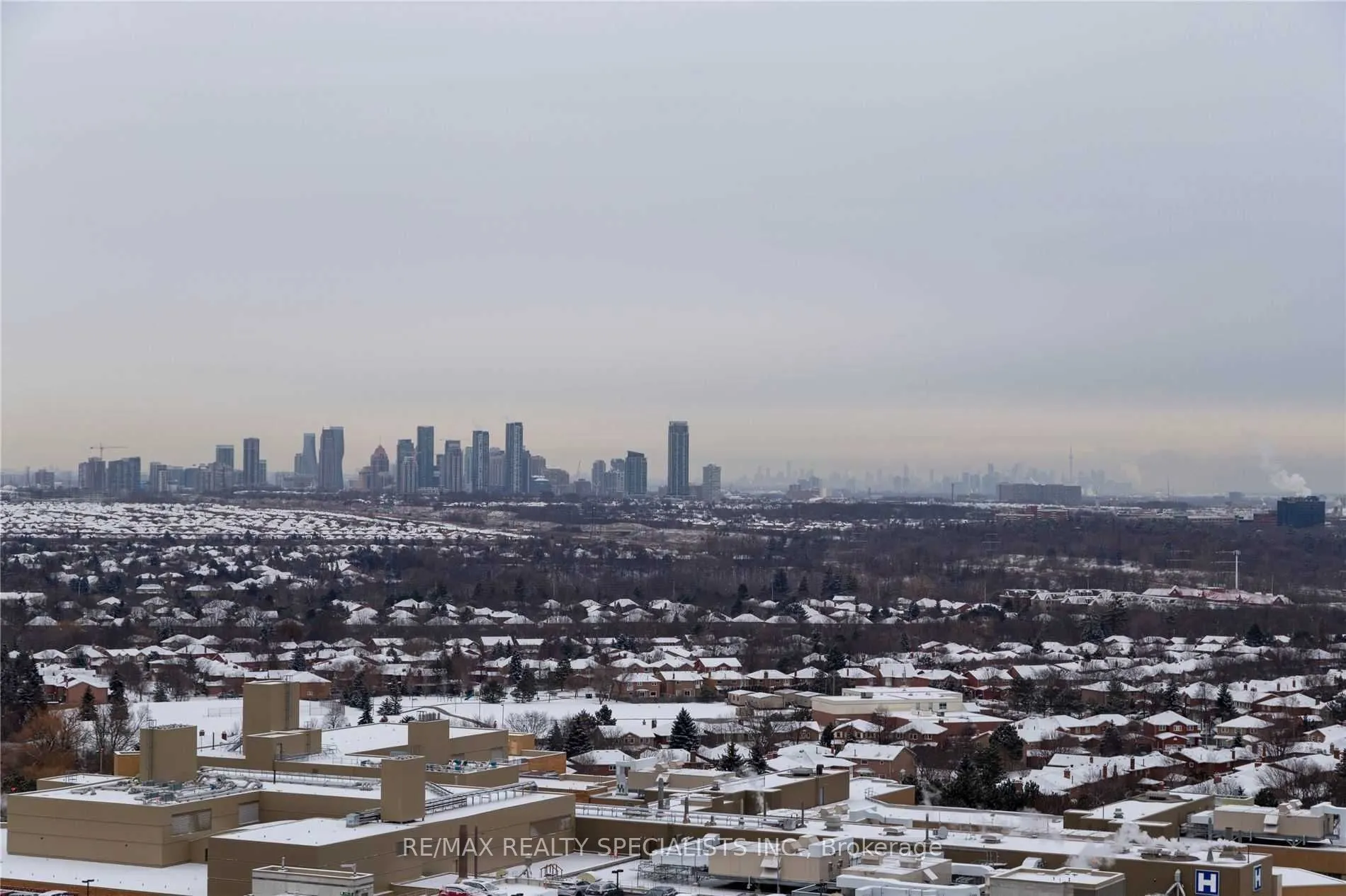 2520 Eglinton Avenue W, #1407