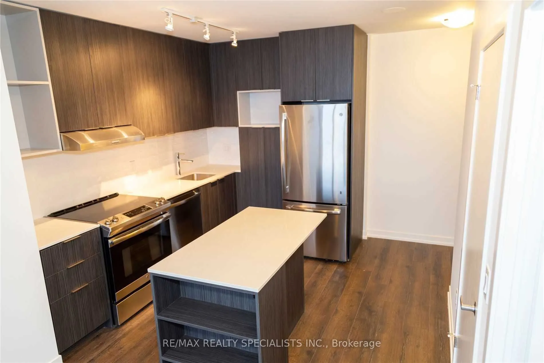 2520 Eglinton Avenue W, #1407