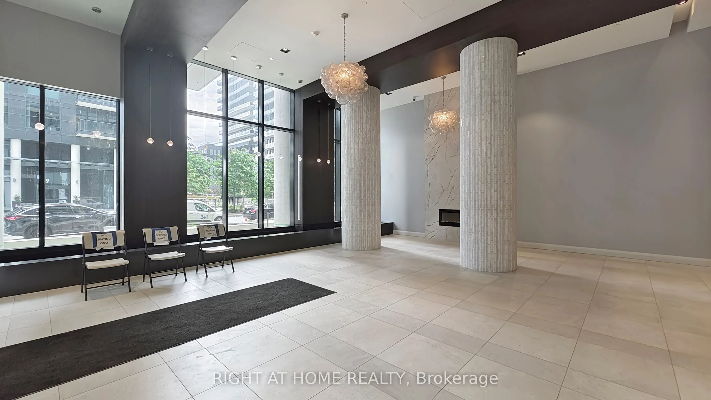 38 Annie Craig Drive, #408