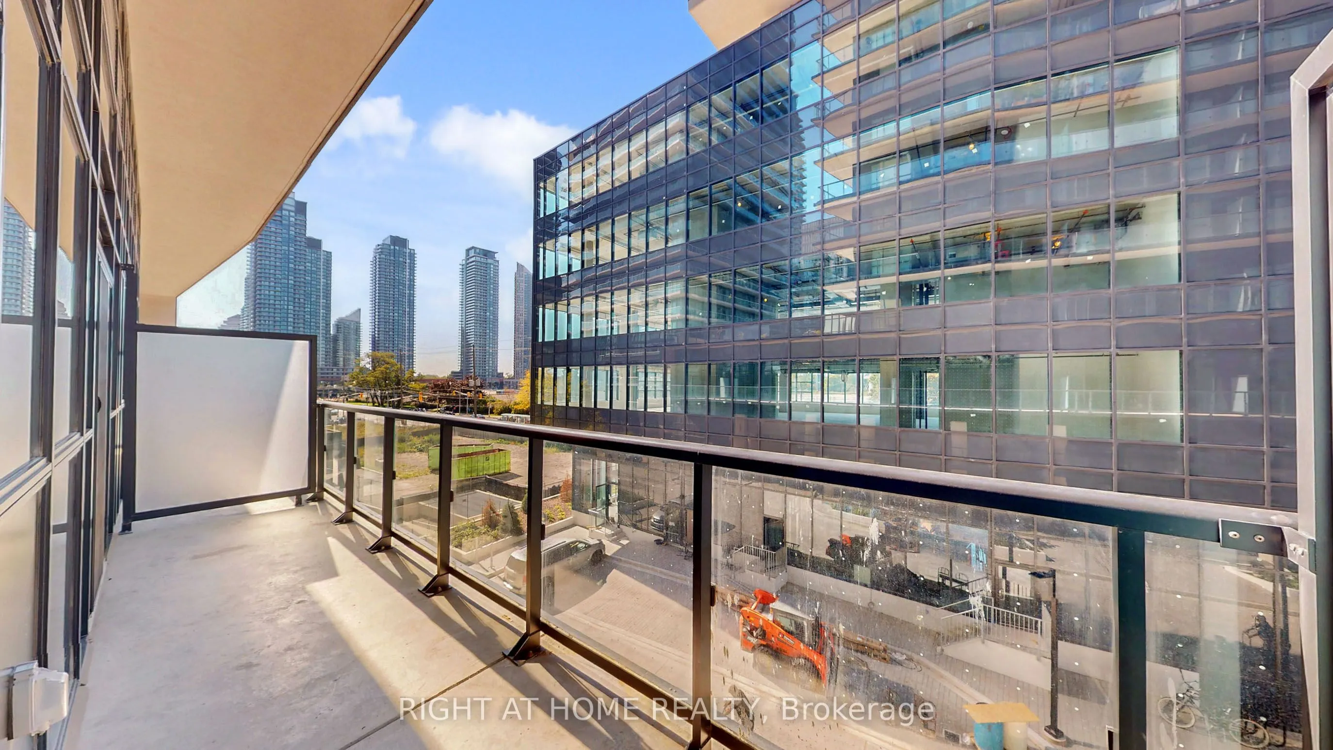 38 Annie Craig Drive, #408