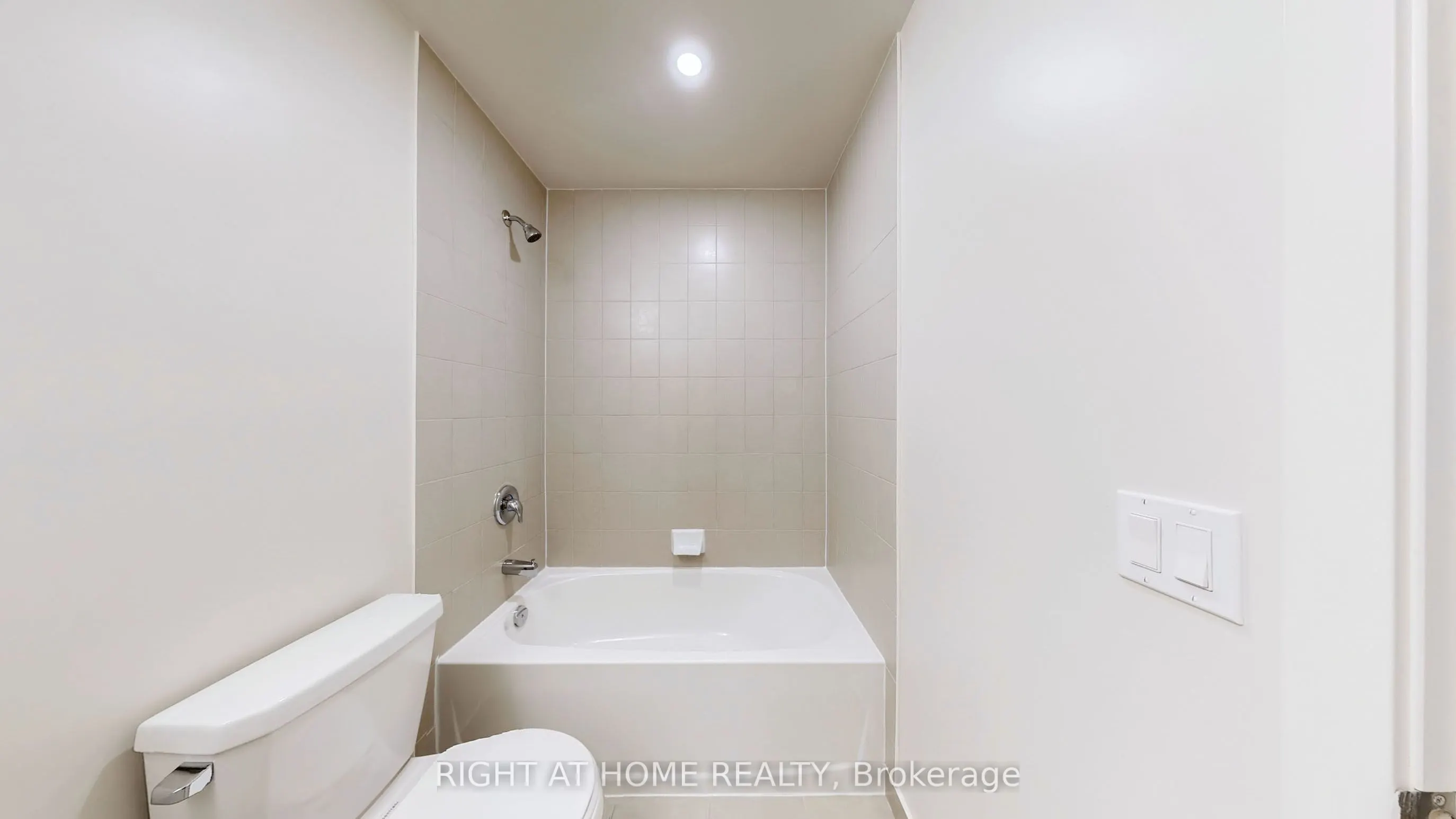 38 Annie Craig Drive, #408