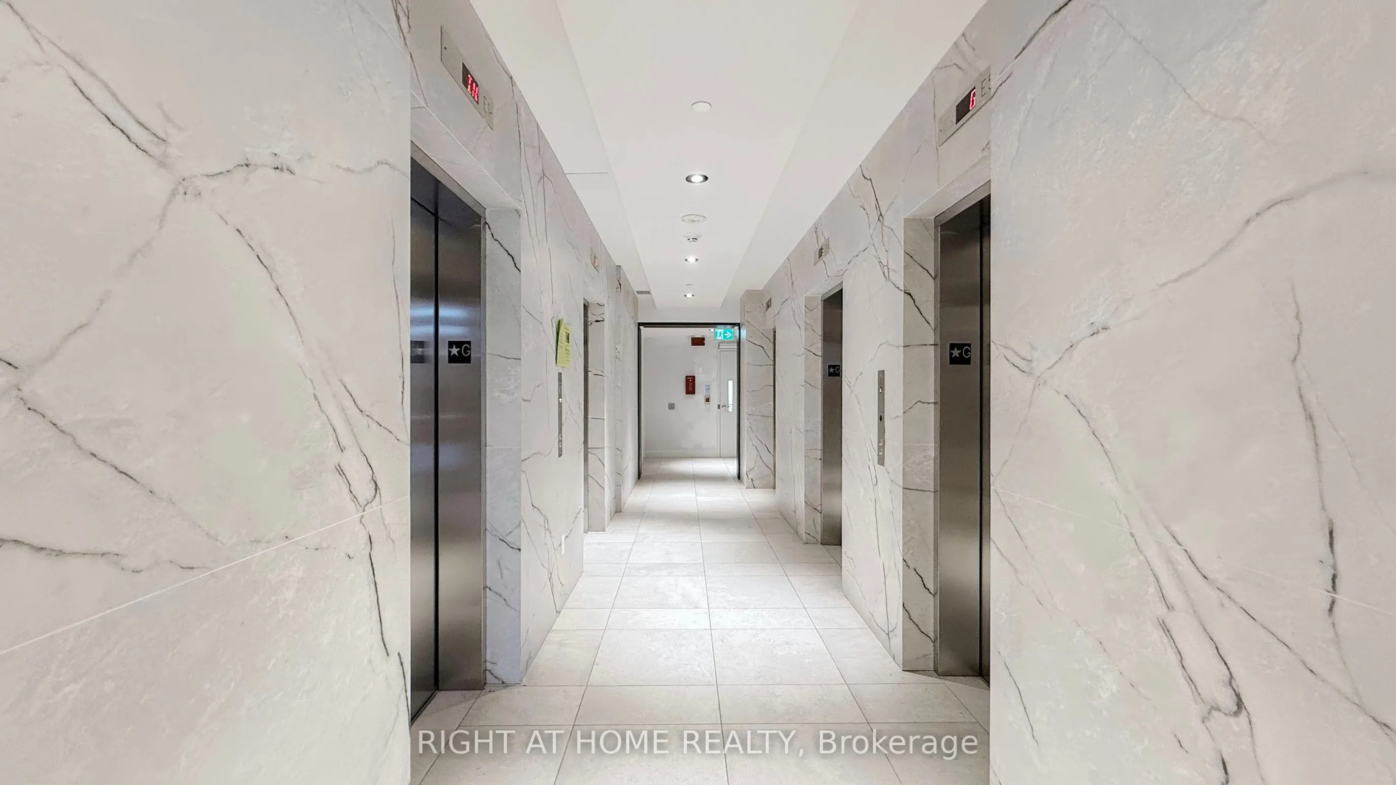 38 Annie Craig Drive, #408