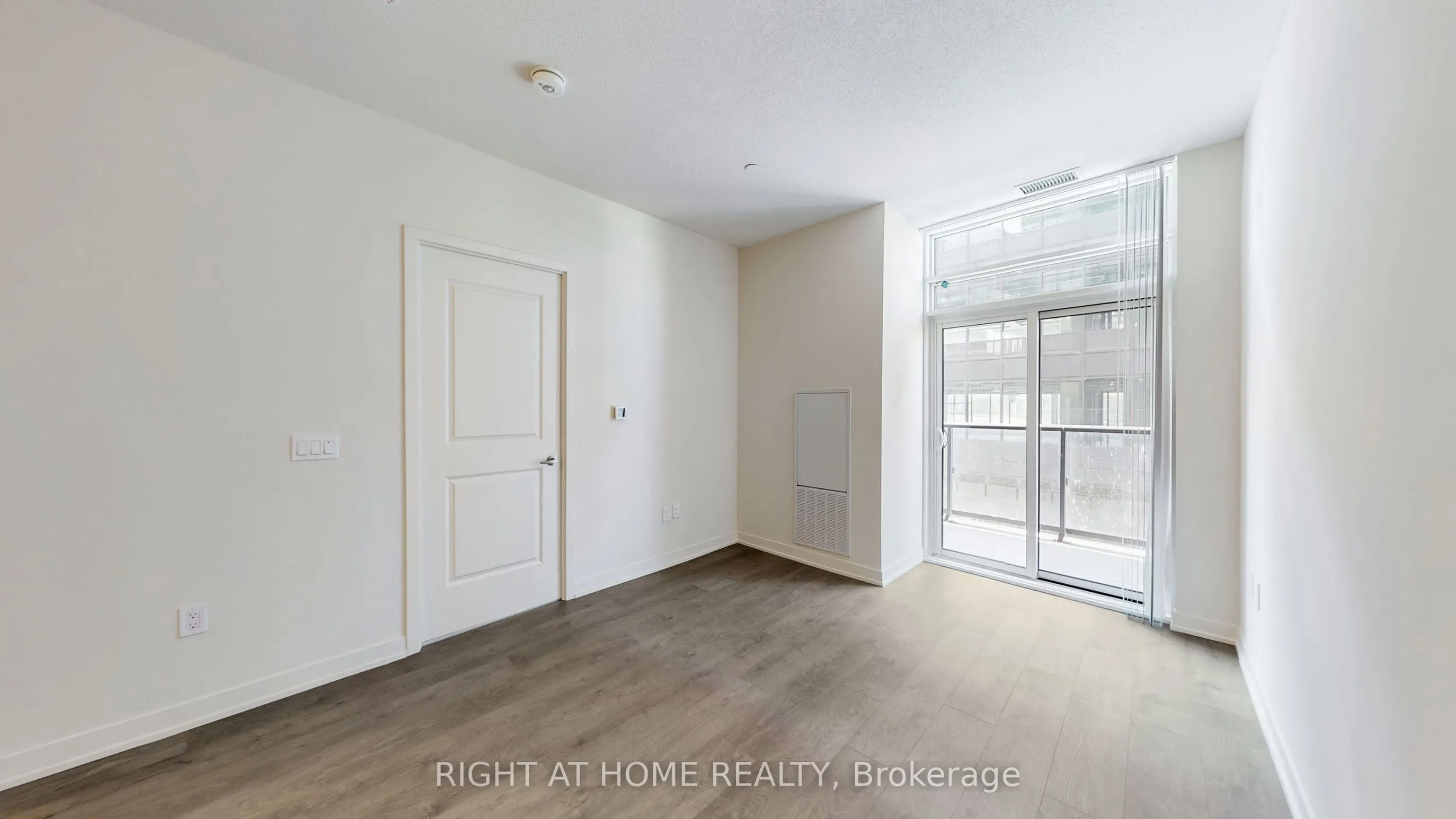 38 Annie Craig Drive, #408