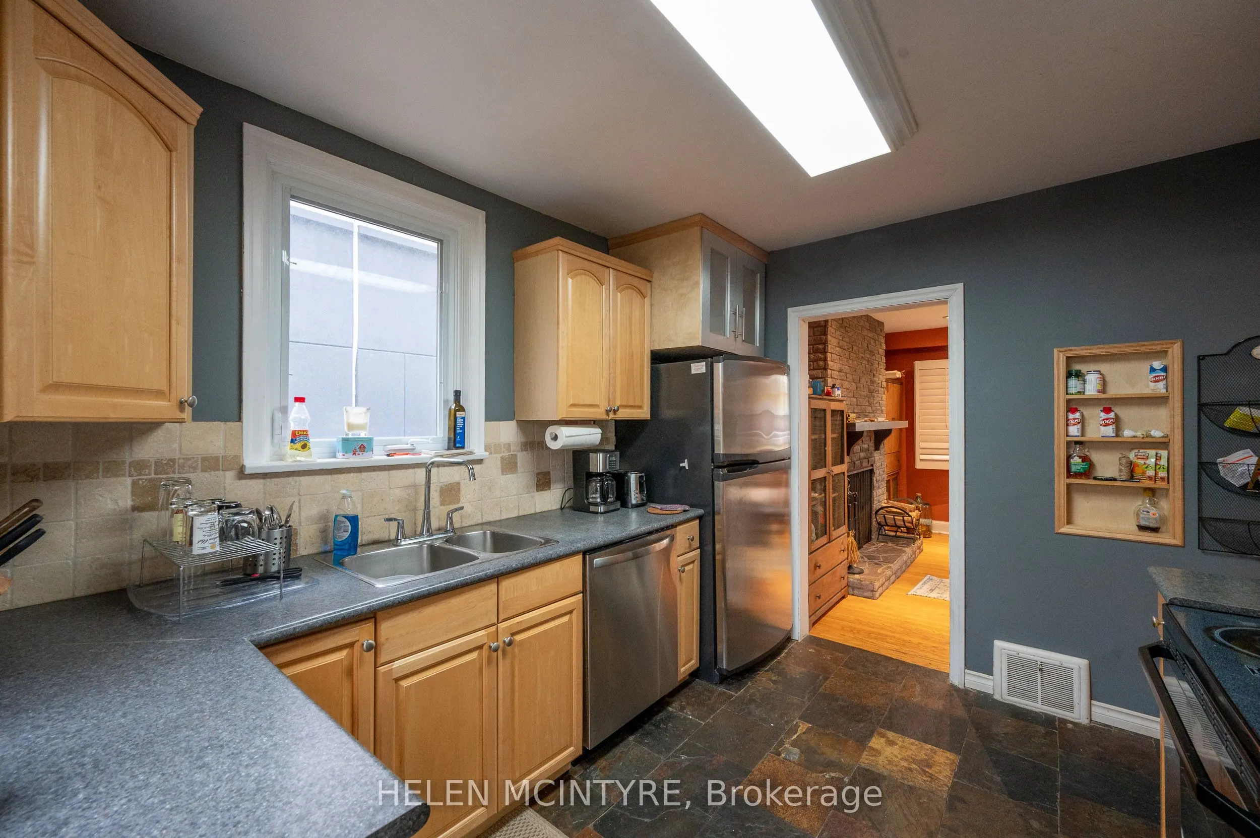 34 Dunning Crescent