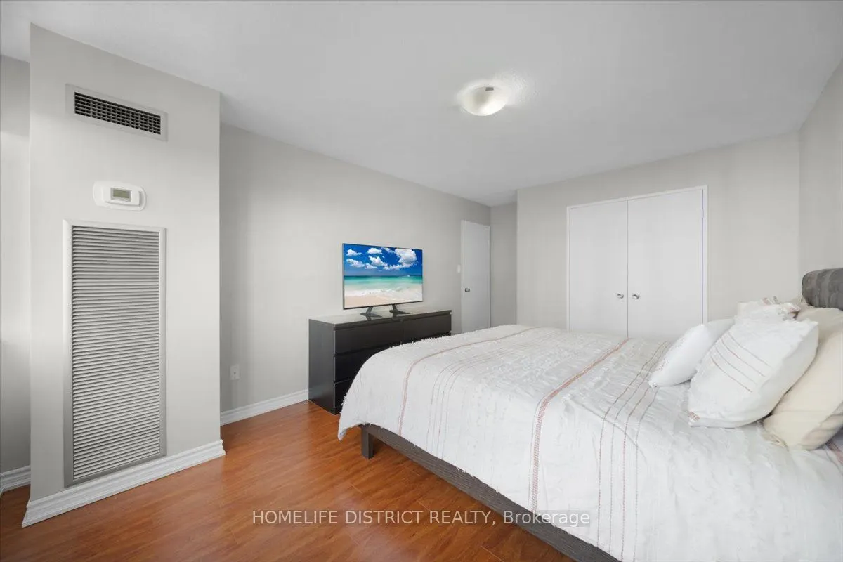 1580 Mississauga Vly Boulevard, #9