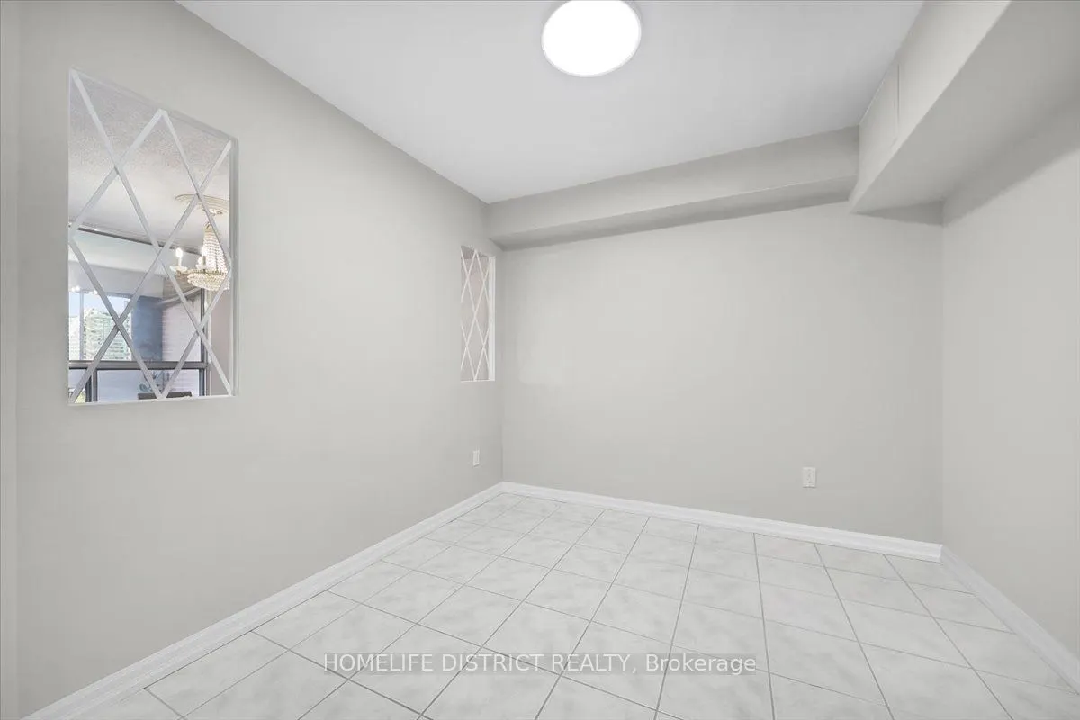 1580 Mississauga Vly Boulevard, #9