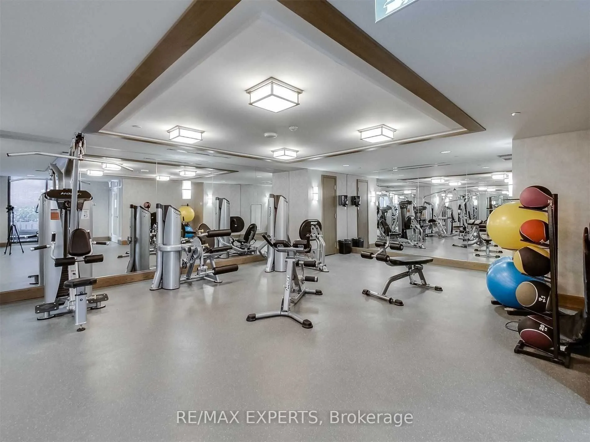 3091 Dufferin Street, #1404