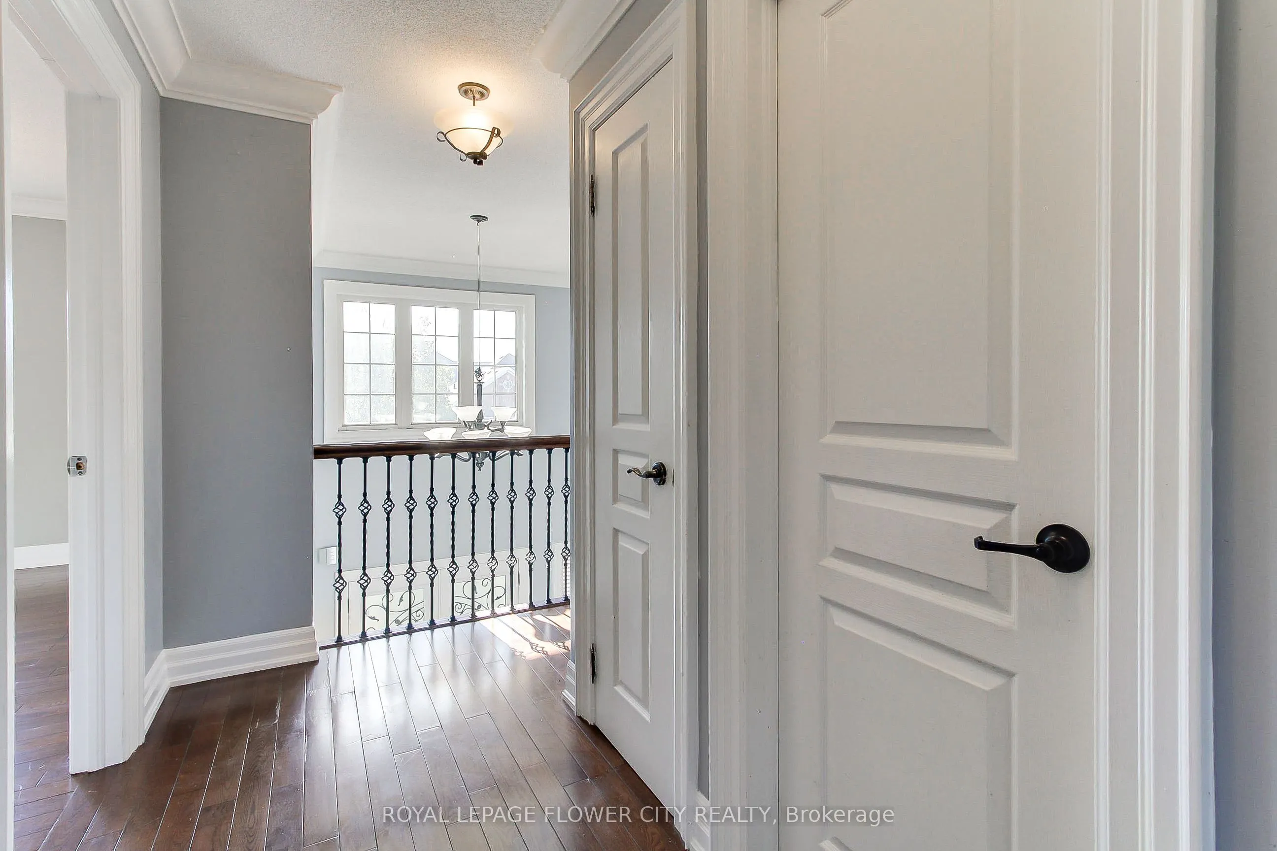 38 Milkweed Crescent, #Upper