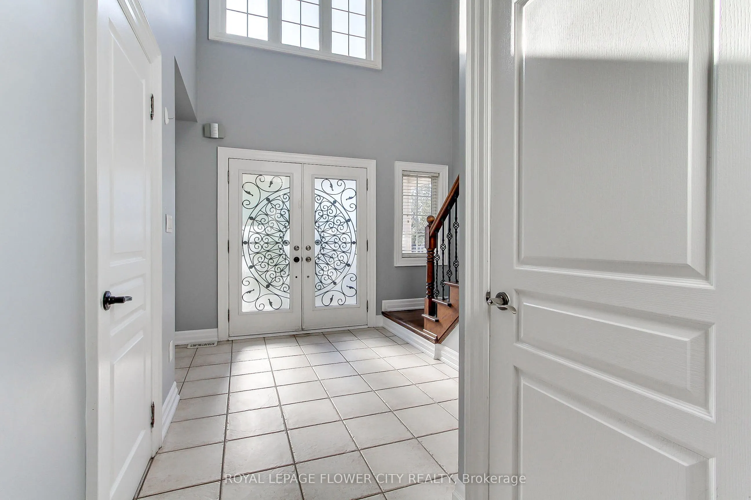 38 Milkweed Crescent, #Upper