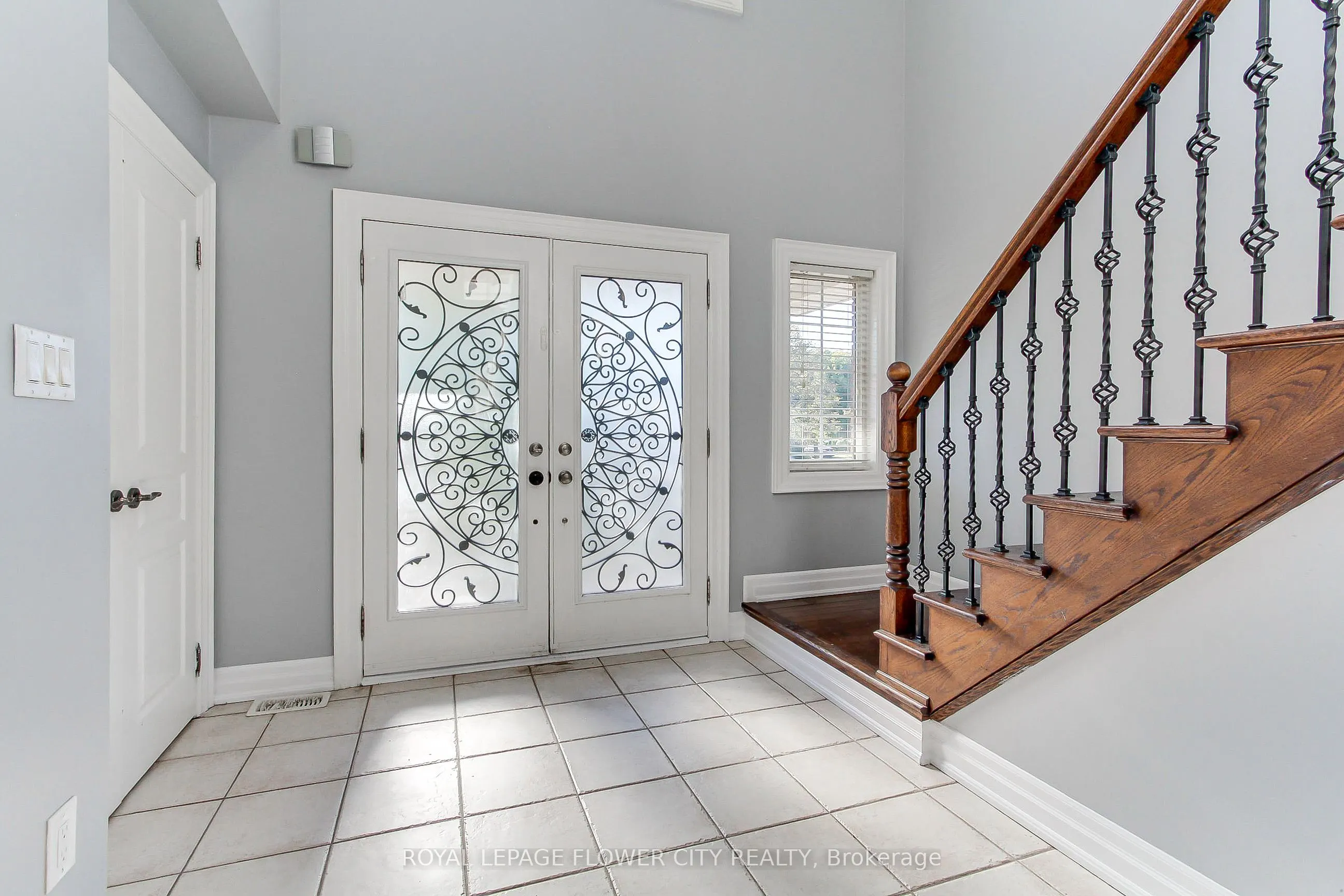 38 Milkweed Crescent, #Upper