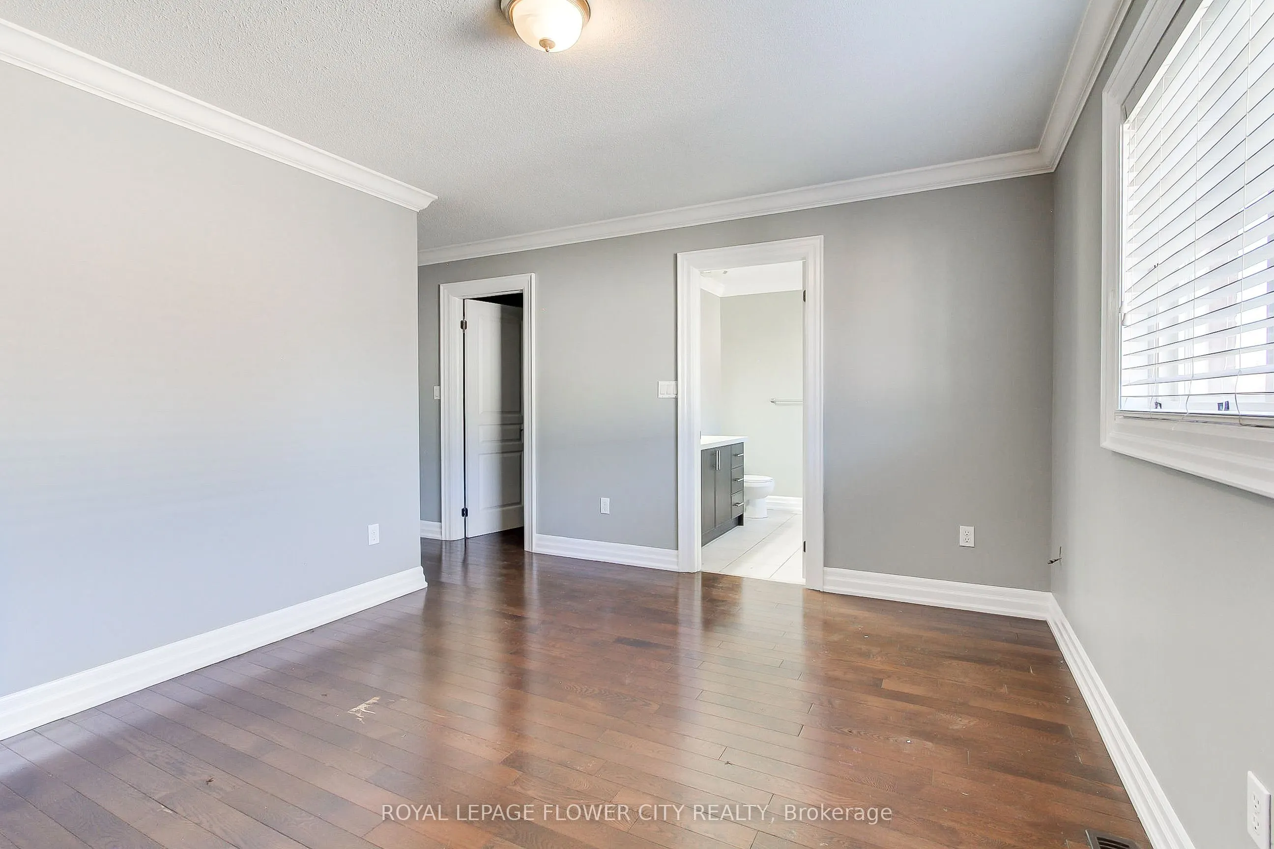38 Milkweed Crescent, #Upper