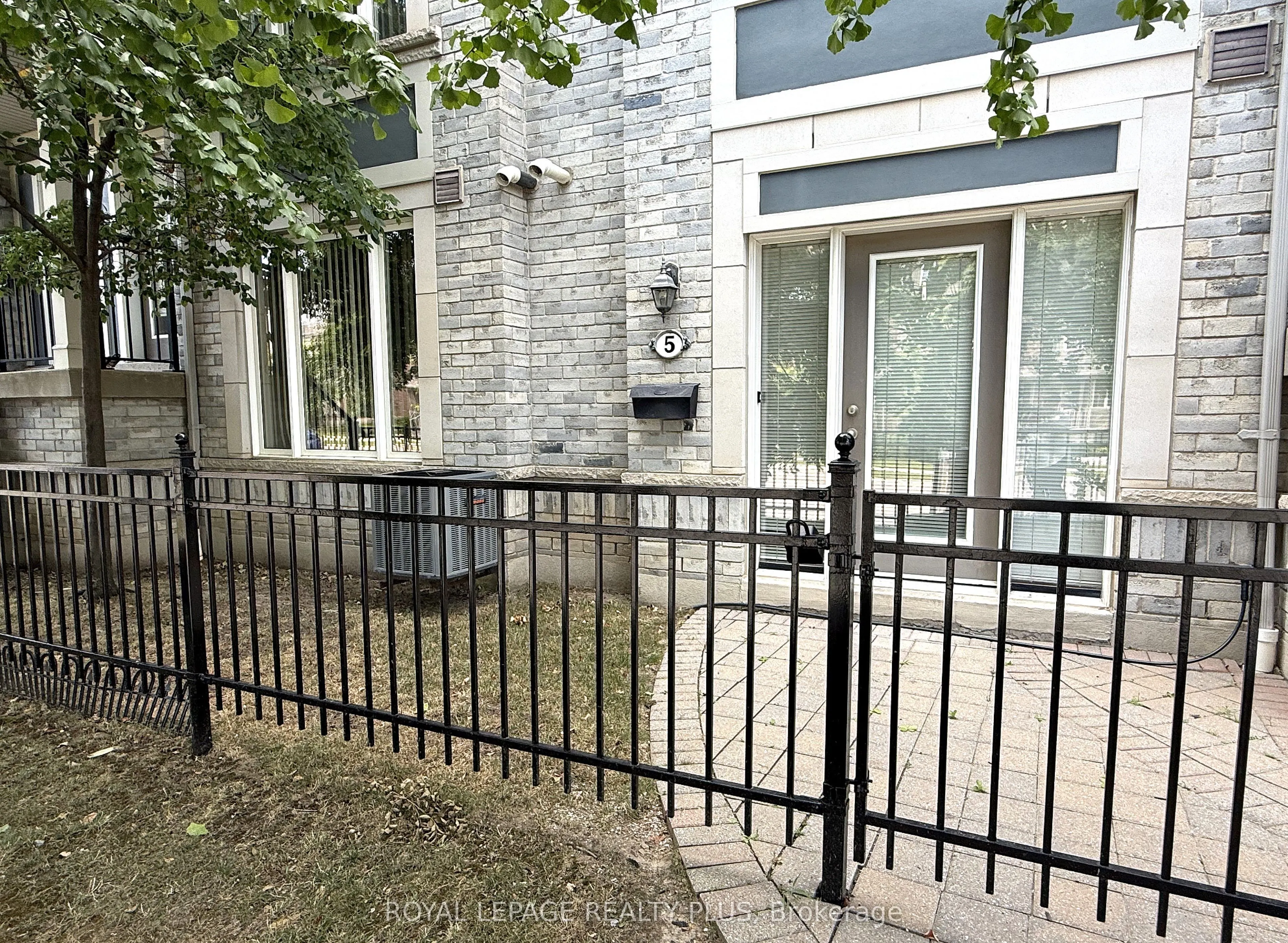 3015 Destination Drive, #5