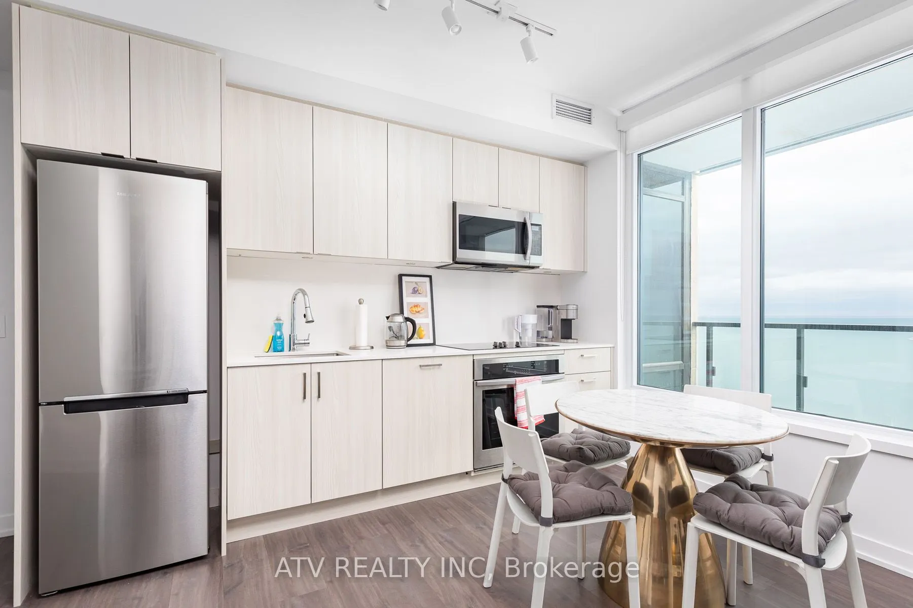 1926 Lake Shore Boulevard W, #1810
