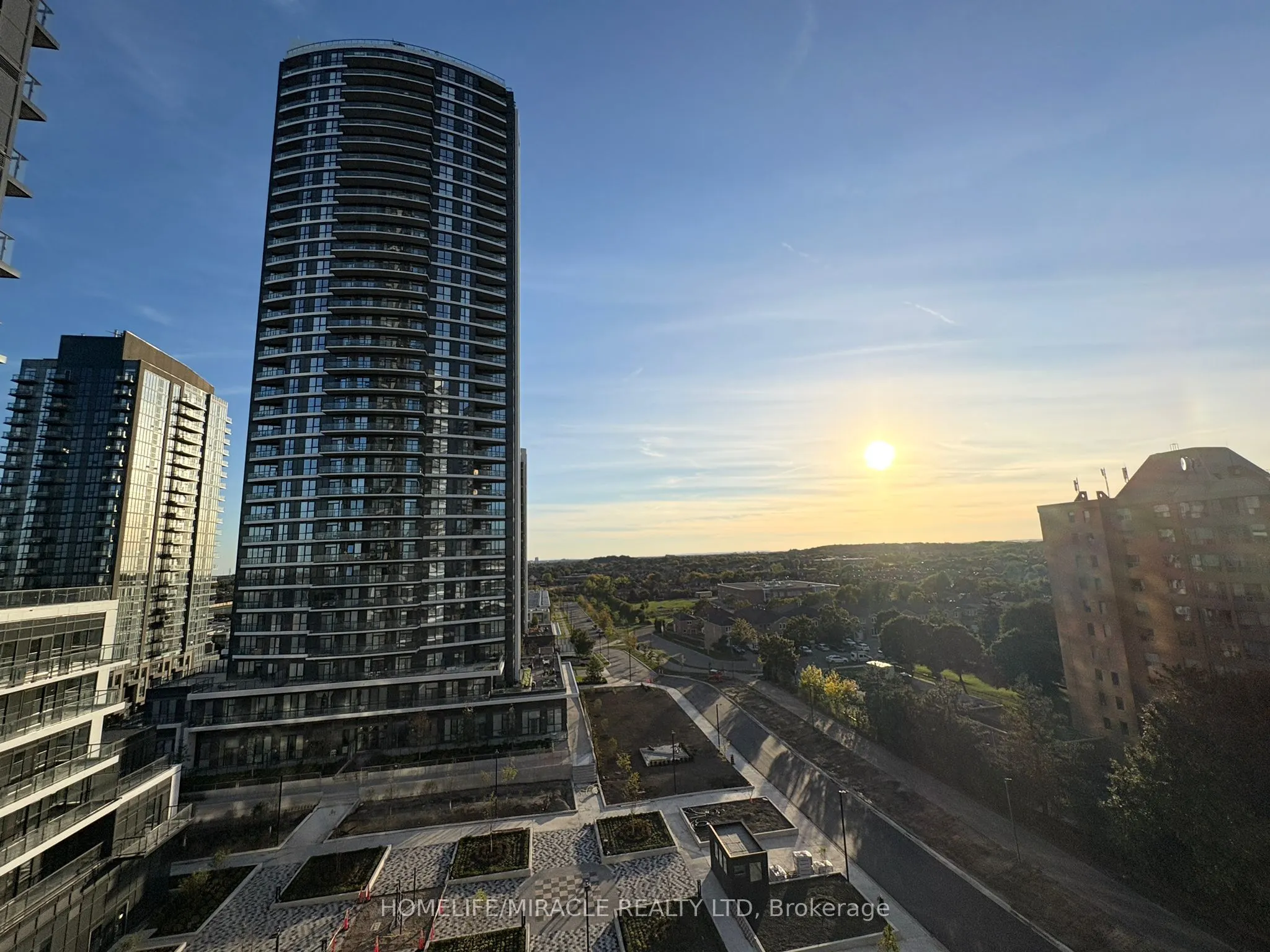 15 Watergarden Drive, #615
