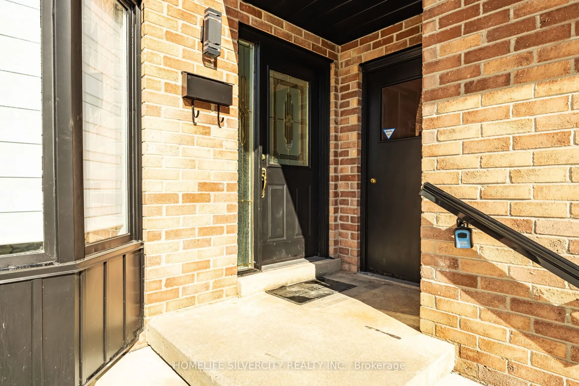 64 Clydesdale Circle
