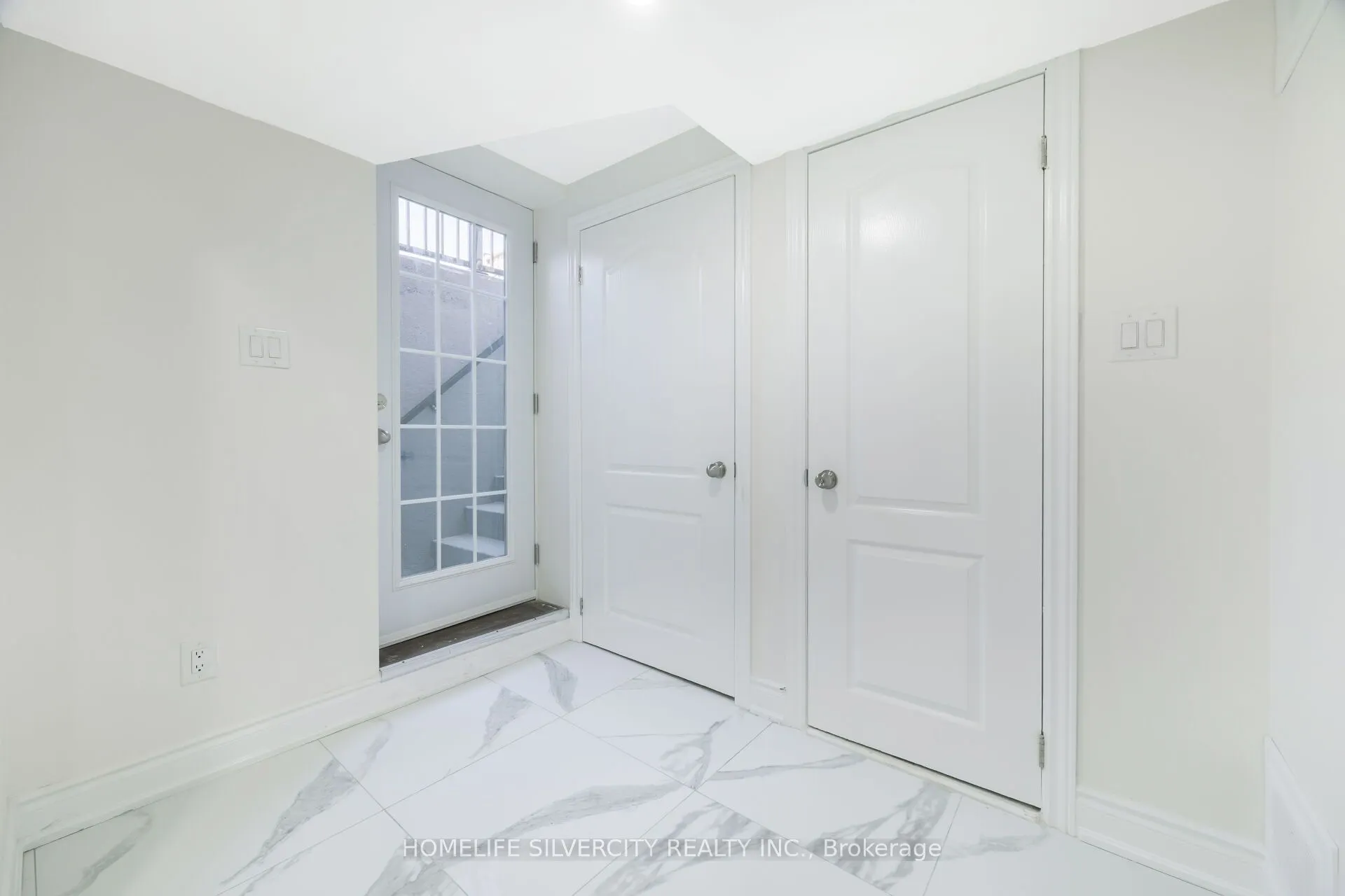 64 Clydesdale Circle