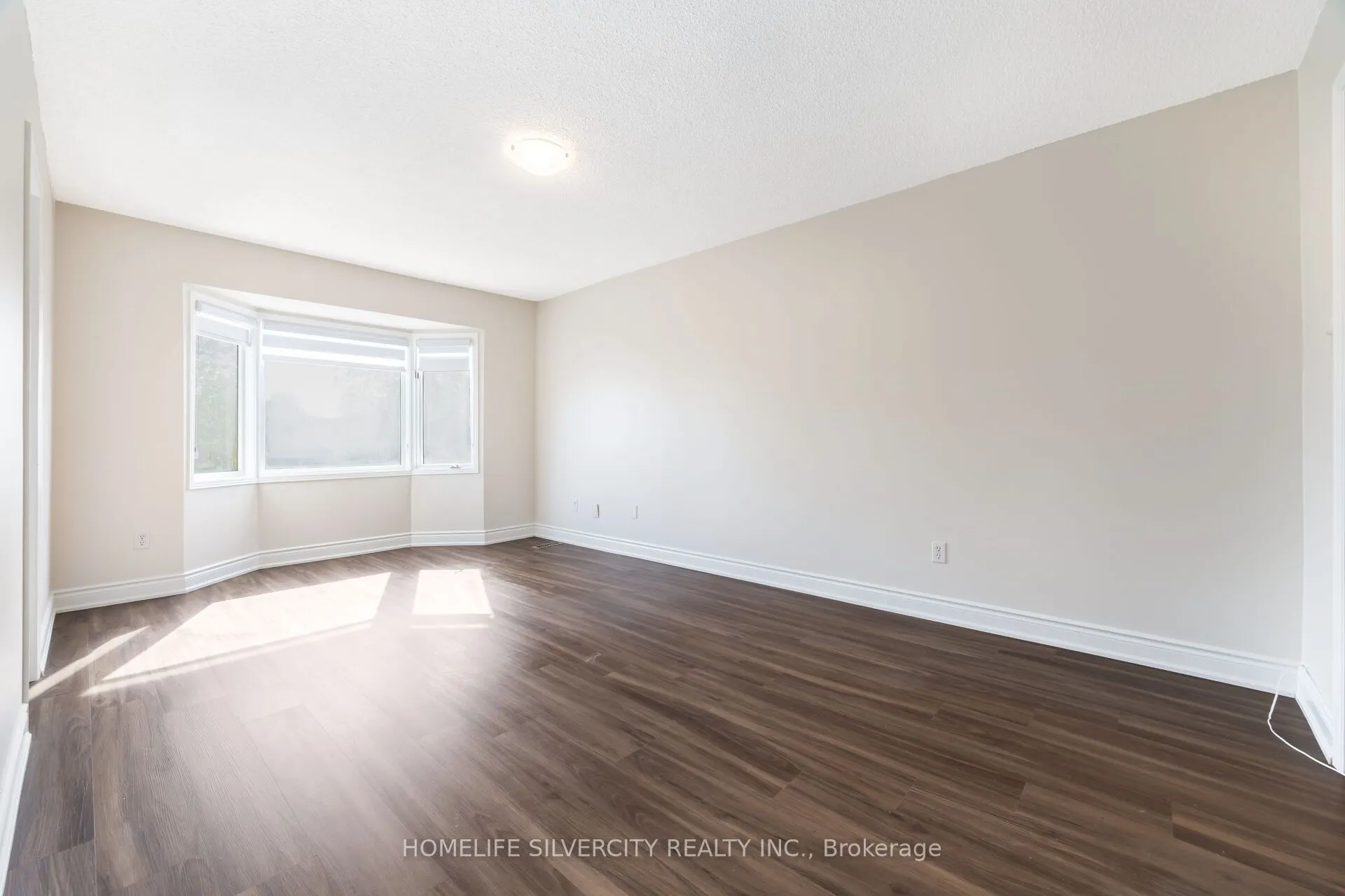 64 Clydesdale Circle