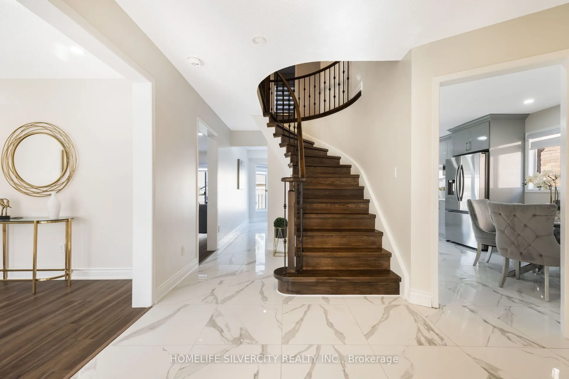 64 Clydesdale Circle