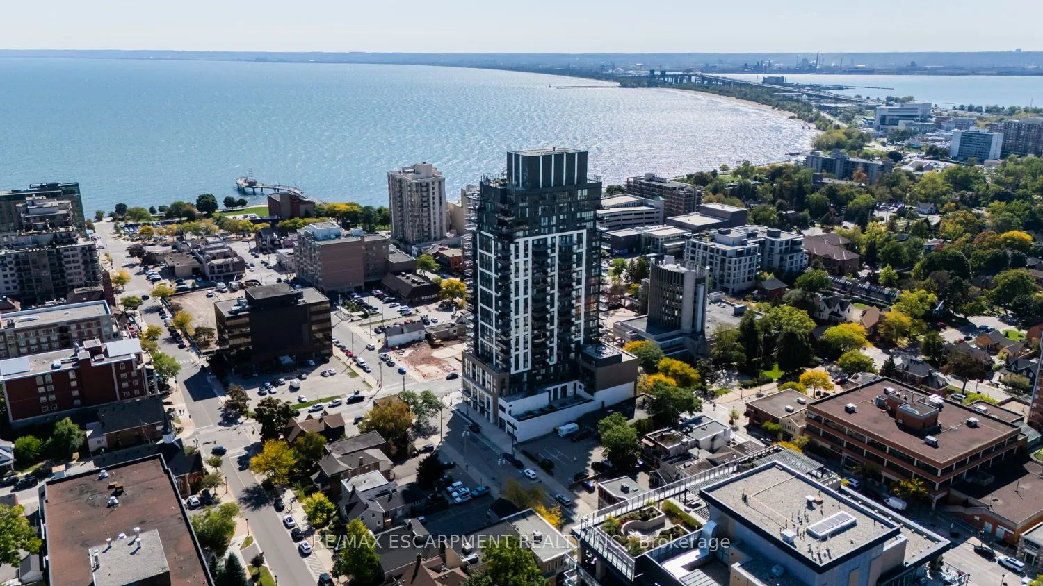 2007 James Street, #2102